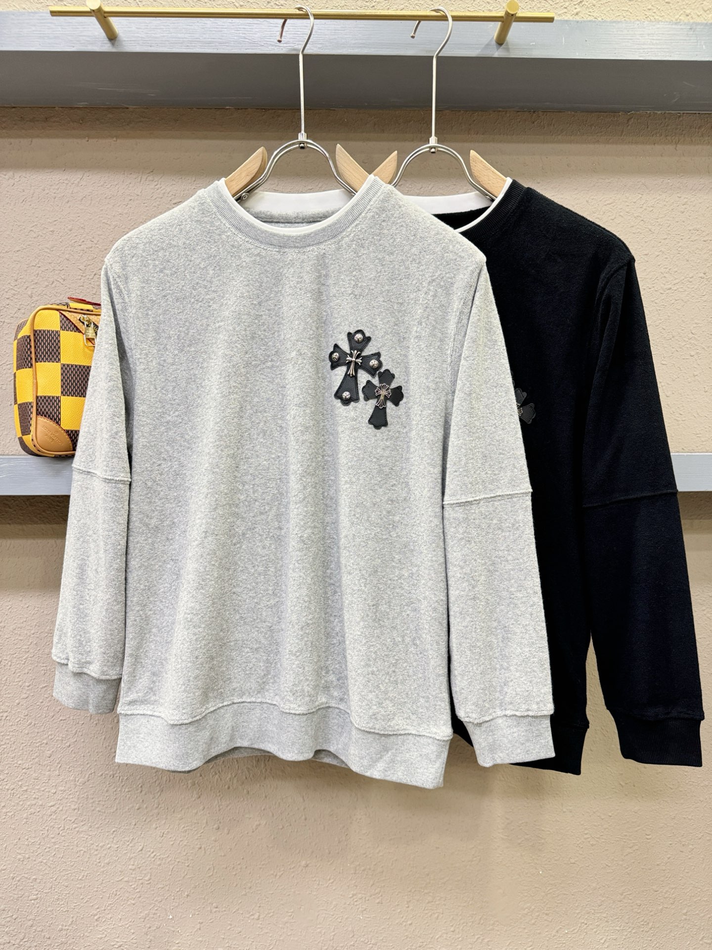 CHROME HEARTS 克罗心 2025秋冬新品长袖卫衣，经典Logo设计，百搭款 官网同步发售，柔