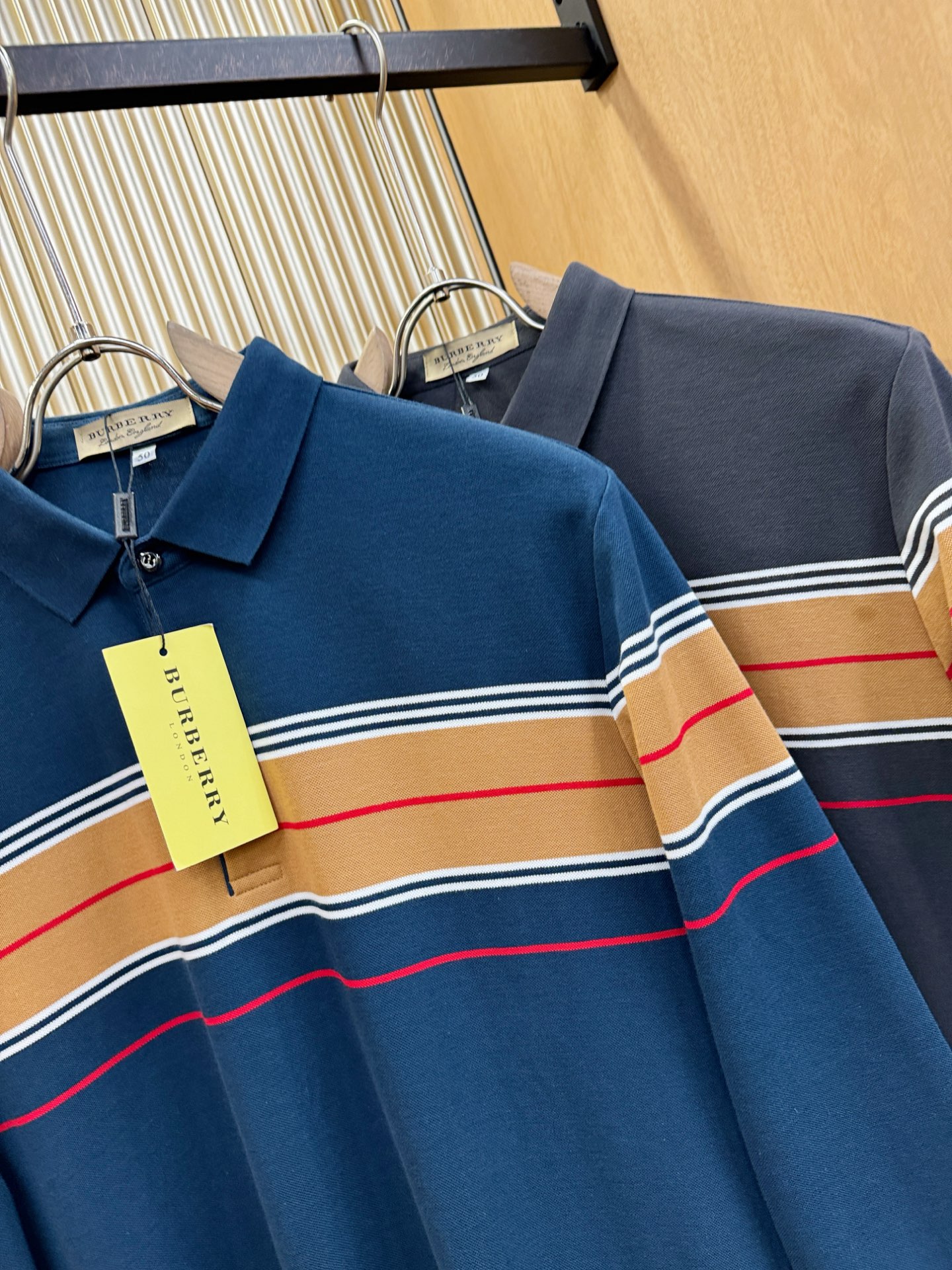 BURBERRY巴宝莉 2025秋季新品，官网同步 经典大气百搭Polo领长袖T恤 胸前Logo经典刺绣