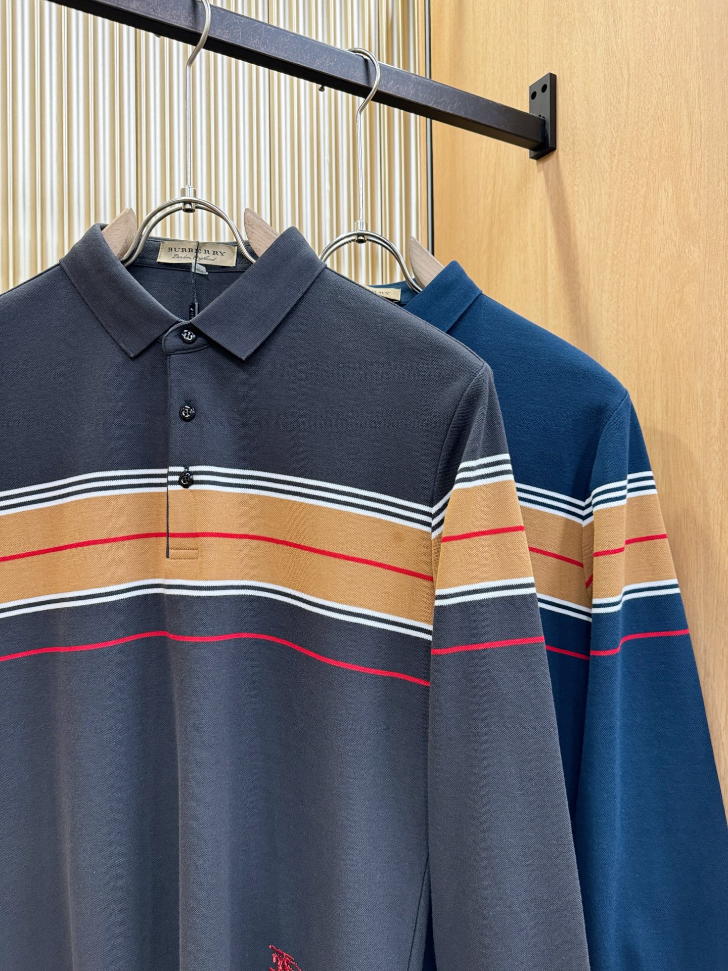 BURBERRY巴宝莉 2025秋季新品，官网同步 经典大气百搭Polo领长袖T恤 胸前Logo经典刺绣