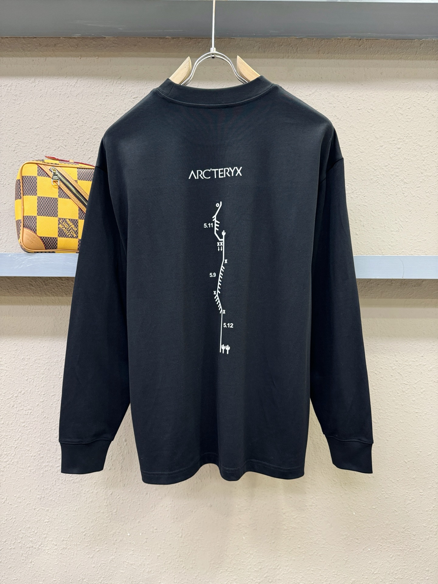 ARC‘TERYX/始祖鸟 2025ss秋冬新品 长袖T恤，经典Logo设计，百搭款 官网同步发售 定制