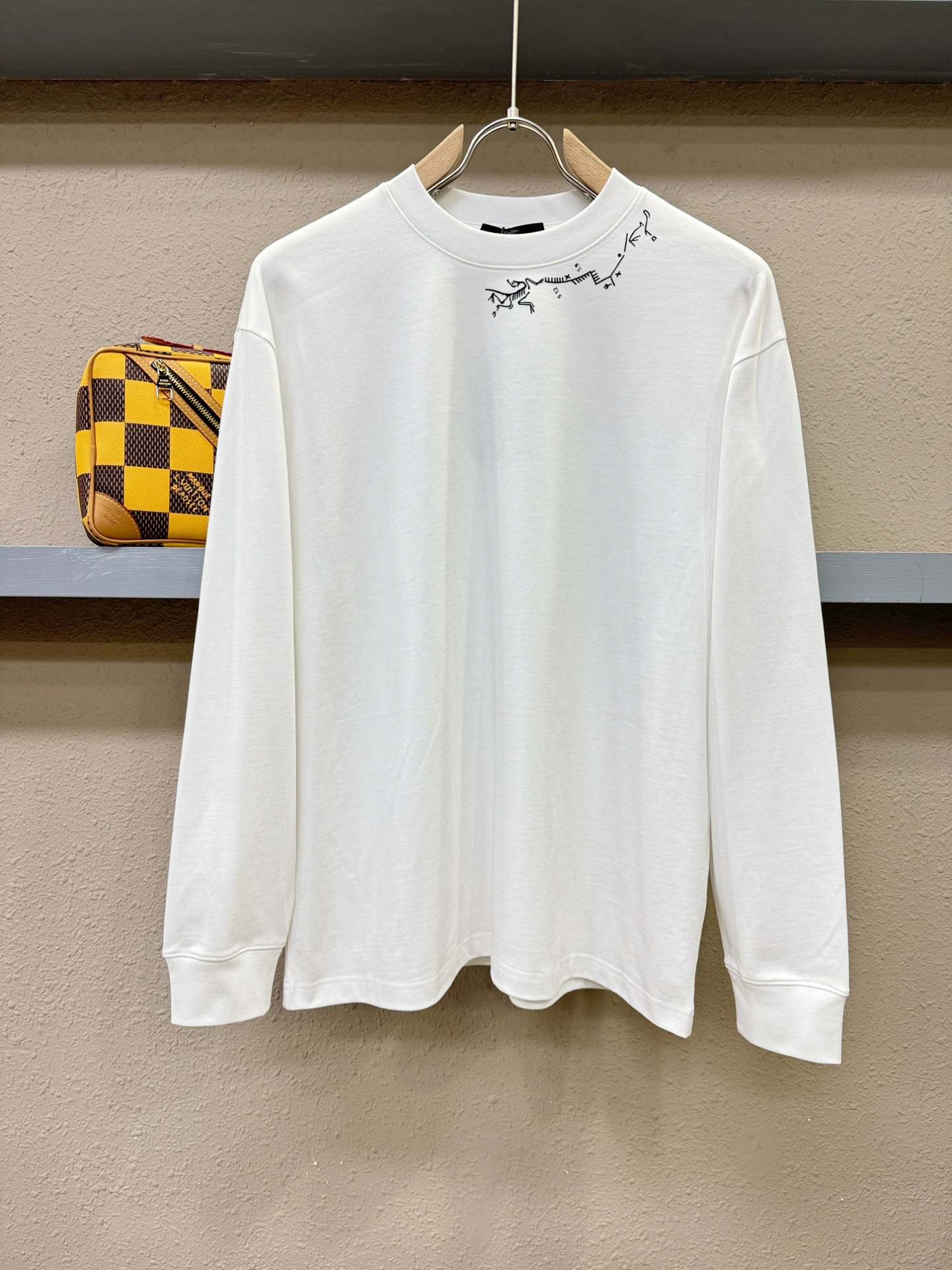 ARC‘TERYX/始祖鸟 2025ss秋冬新品 长袖T恤，经典Logo设计，百搭款 官网同步发售 定制