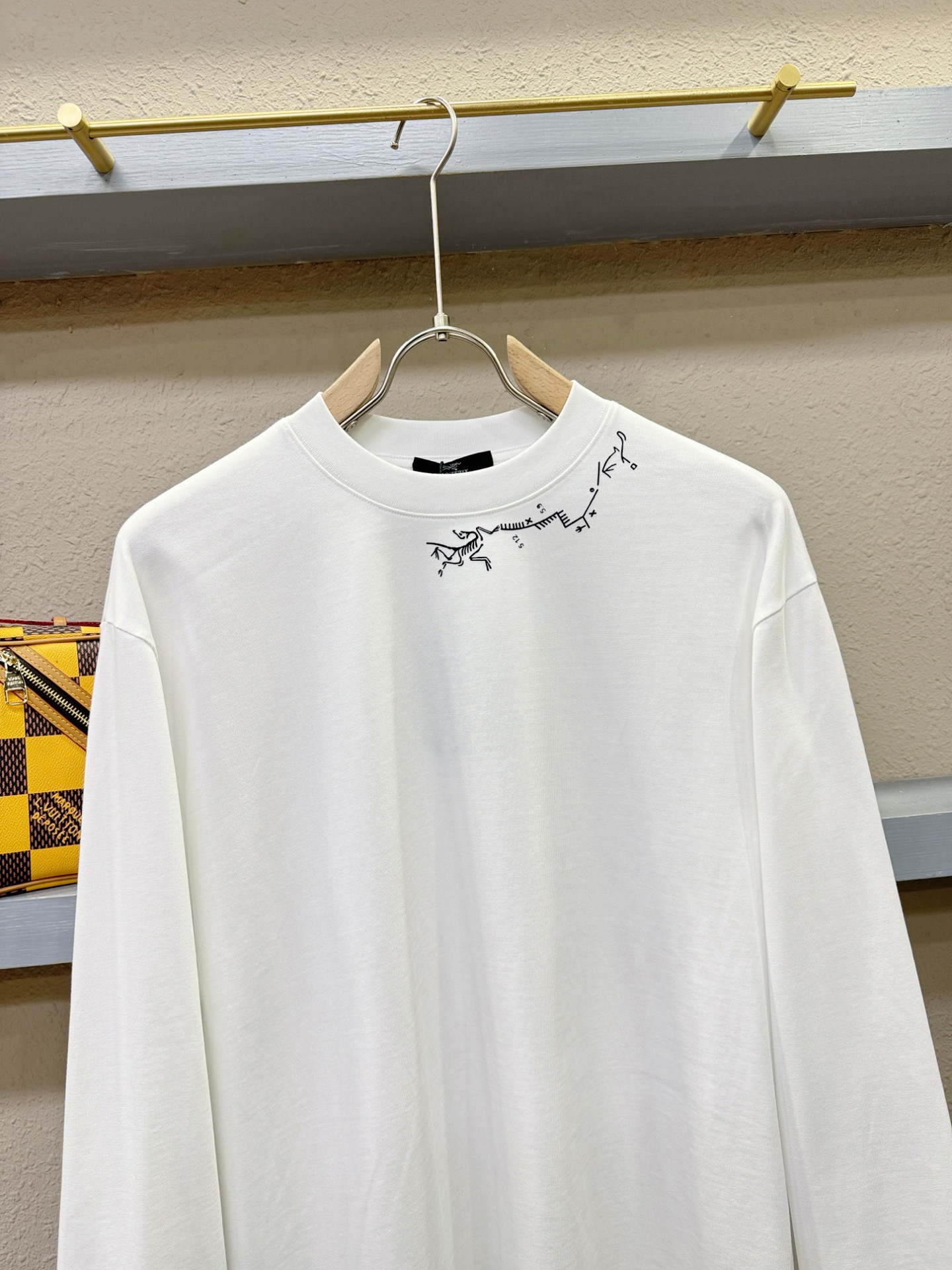 ARC‘TERYX/始祖鸟 2025ss秋冬新品 长袖T恤，经典Logo设计，百搭款 官网同步发售 定制