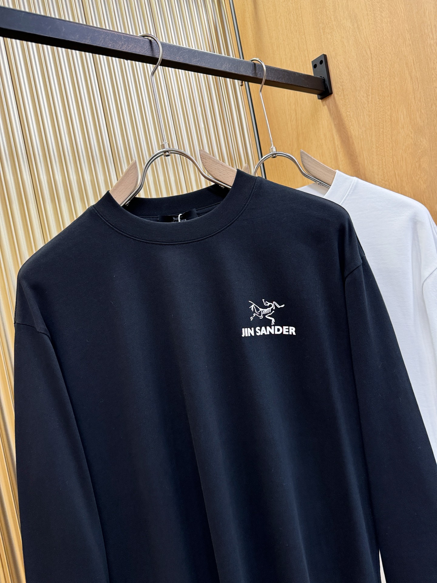 ARC‘TERYX/始祖鸟 2025ss秋冬新品 长袖T恤，经典Logo设计，百搭款 官网同步发售 定制