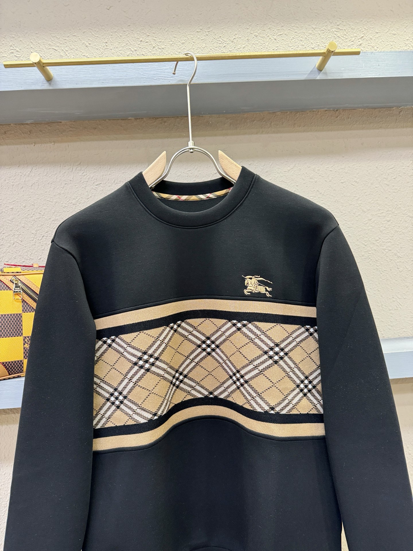 Burberry 2025SS Men's Long Sleeve Sweatshirt Classic Logo Black, M-3XL 6 i1758105934887 8659 0 4