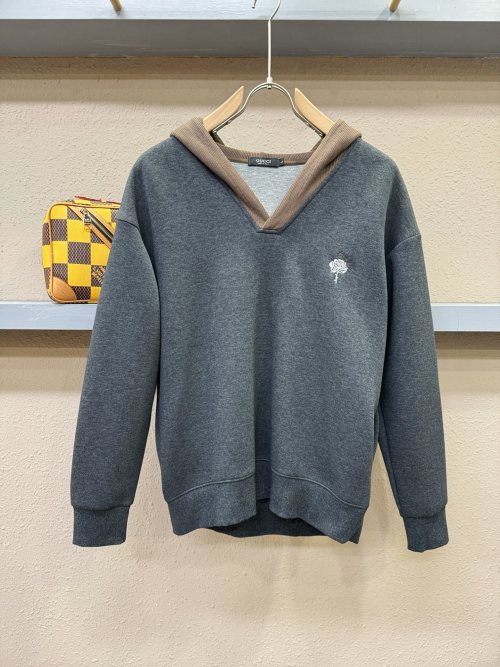 Gucci Men's Grey Logo Hoodie - Classic Style, Comfortable Fit 1 Gucci Men's Grey Logo Hoodie - Classic Style, Comfortable Fit