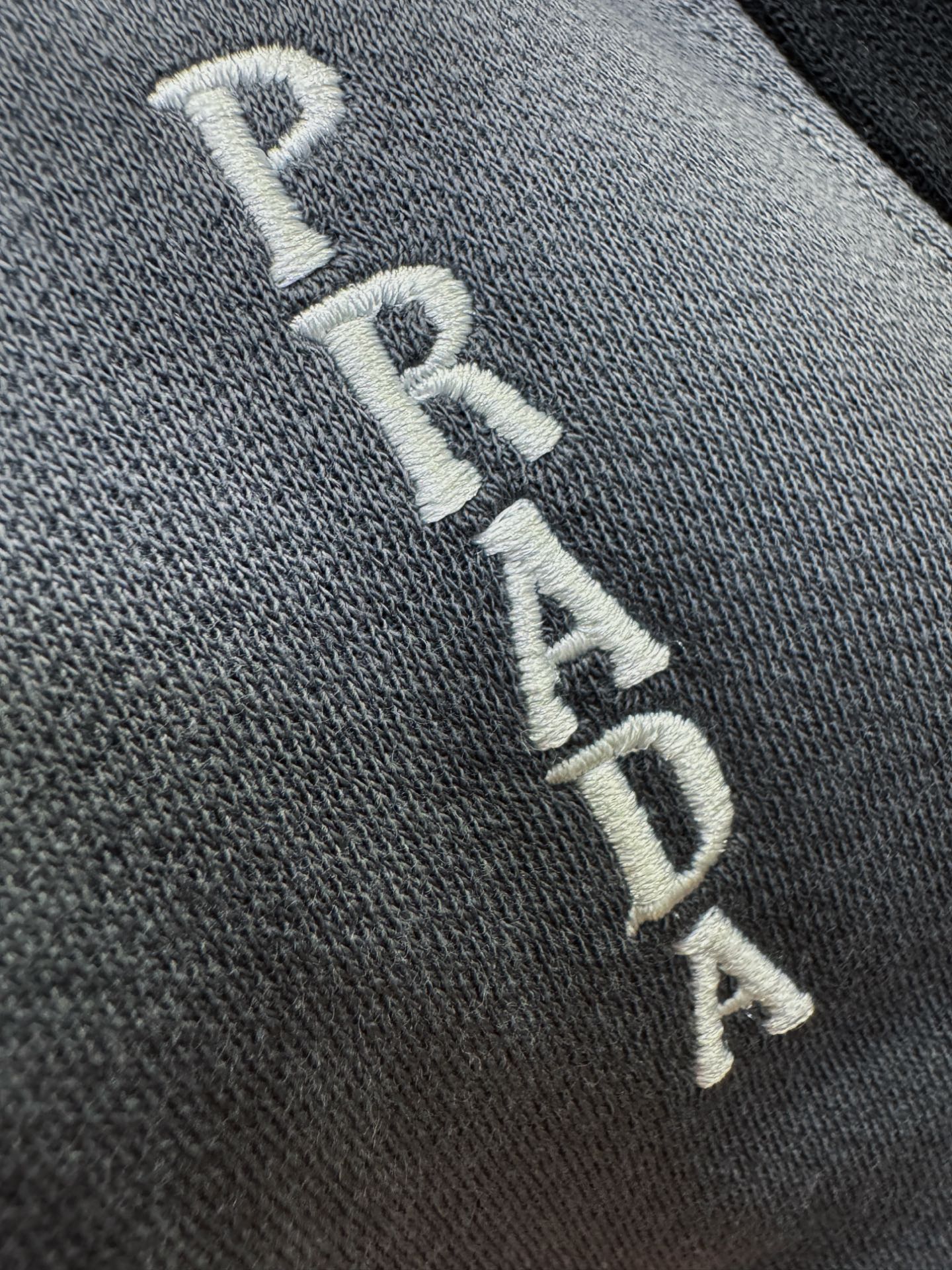 Prada Men's Black & Grey Long Sleeve Logo T-Shirt 7 i1758107317959 4767 0 4