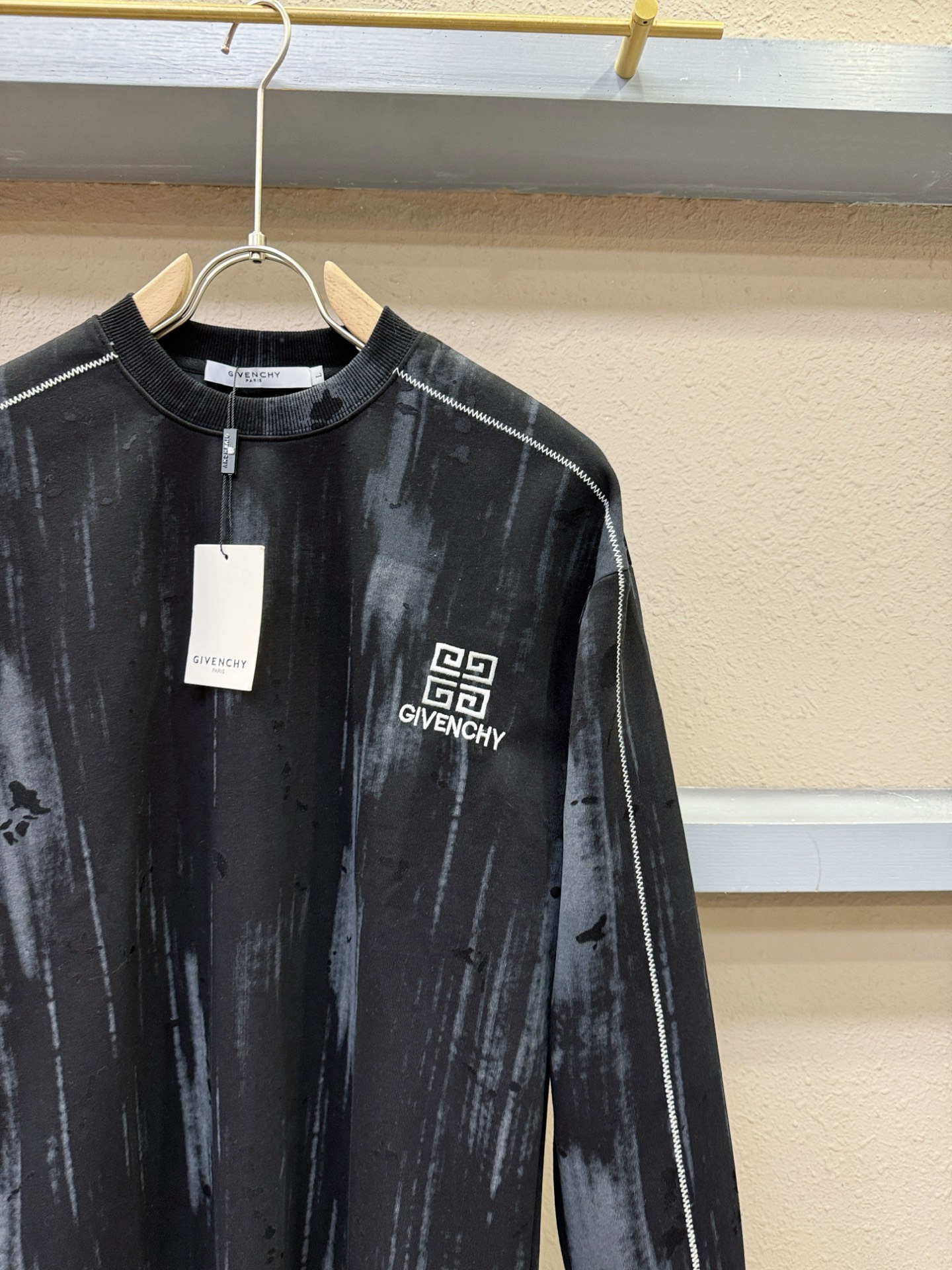 Givenchy Men's Black Logo Long Sleeve Top - Comfortable and Breathable 7 i1758107573853 132 0 5
