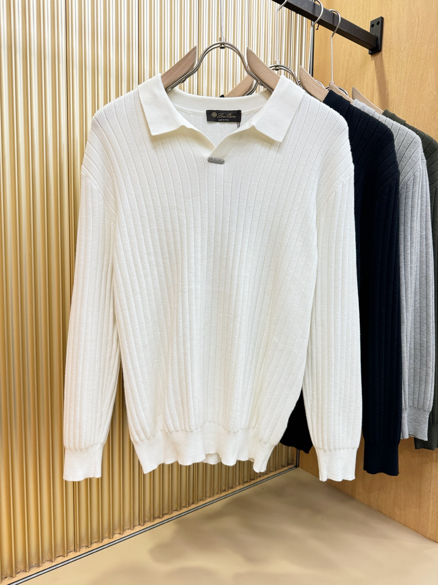 Loro Piana Men's Knitted Wool Polo Sweater with Logo Design - Casual Fit 2 i1758108453602 1078 0 0