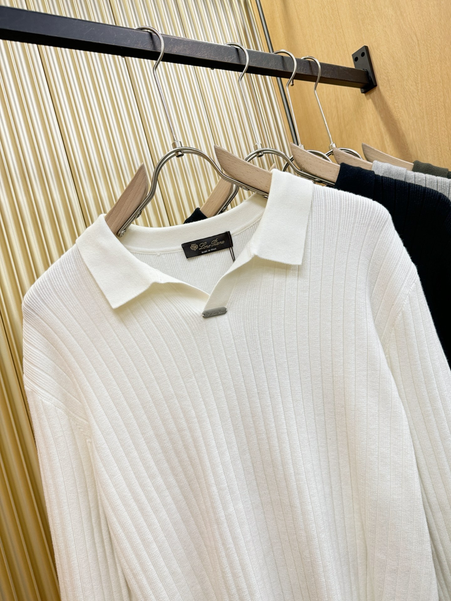 Loro Piana Men's Knitted Wool Polo Sweater with Logo Design - Casual Fit 3 i1758108456517 7875 0 1