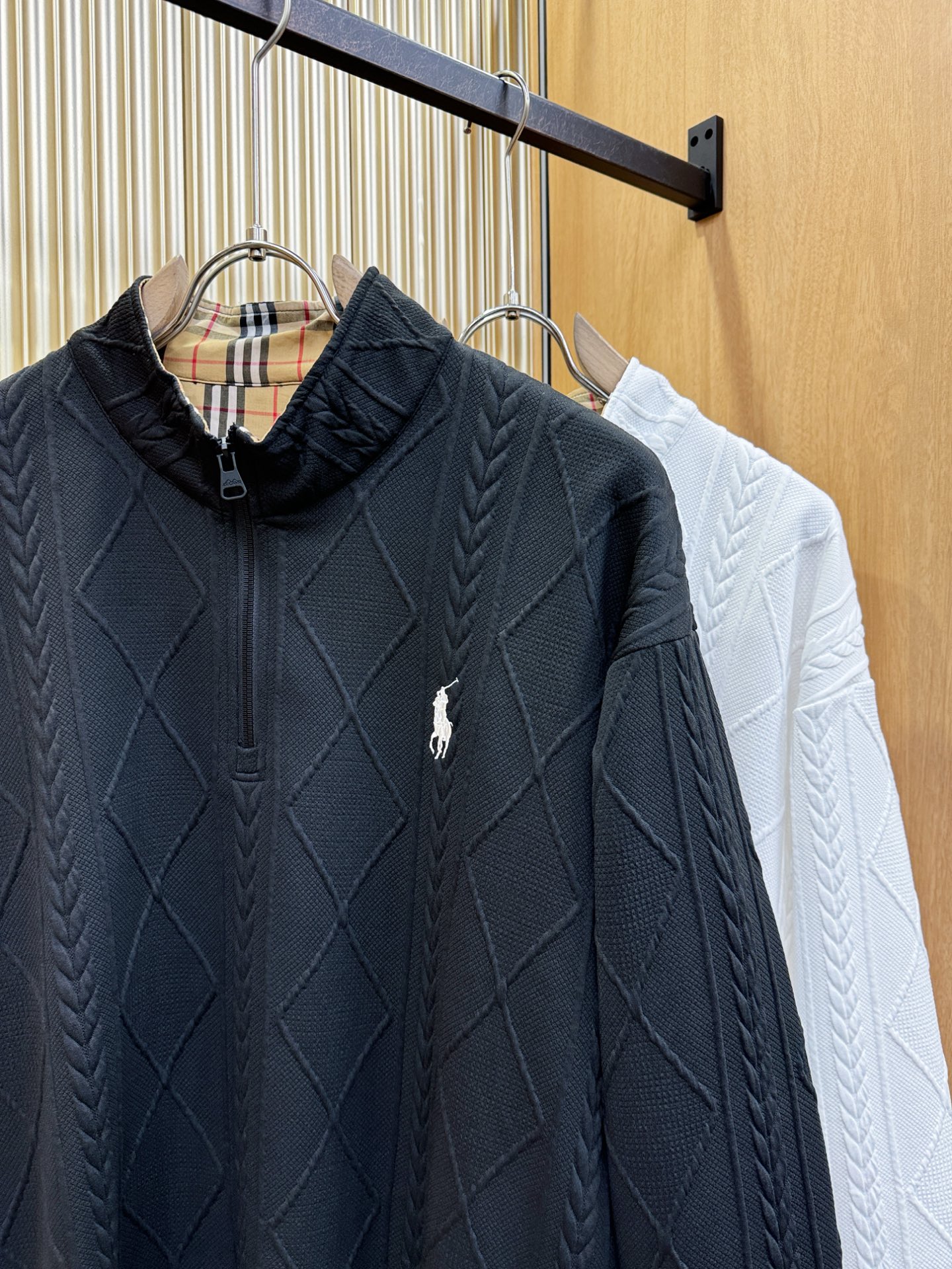 Men's Ralph Lauren Long Sleeve Pullover - Classic Fit, Stylish and Comfortable 4 i1758108810758 9927 0 2