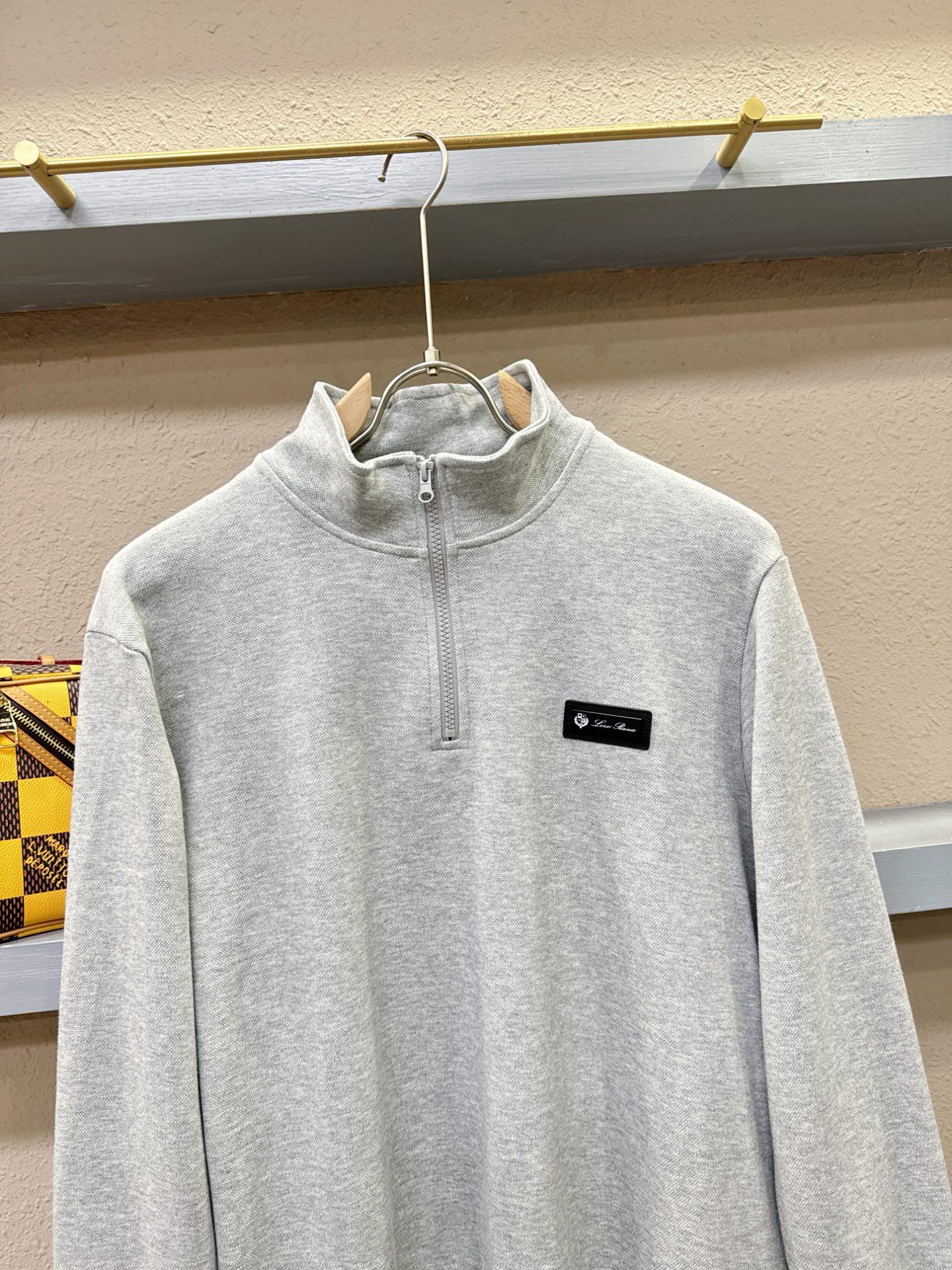 Loro Piana诺悠翩雅 2025ss秋季新品 长袖卫衣，经典Logo设计，百搭款 官网同步发售 定