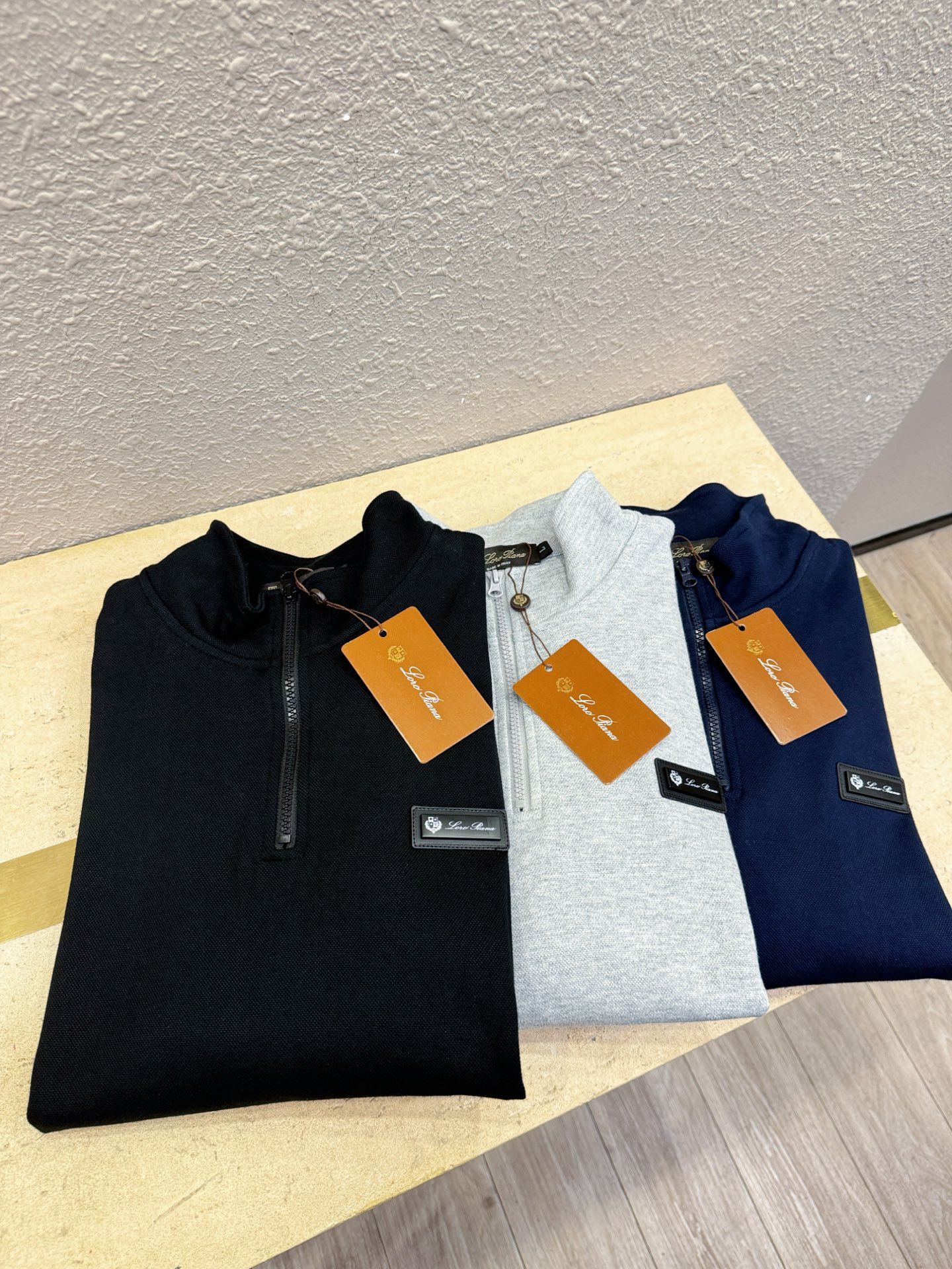 Loro Piana诺悠翩雅 2025ss秋季新品 长袖卫衣，经典Logo设计，百搭款 官网同步发售 定