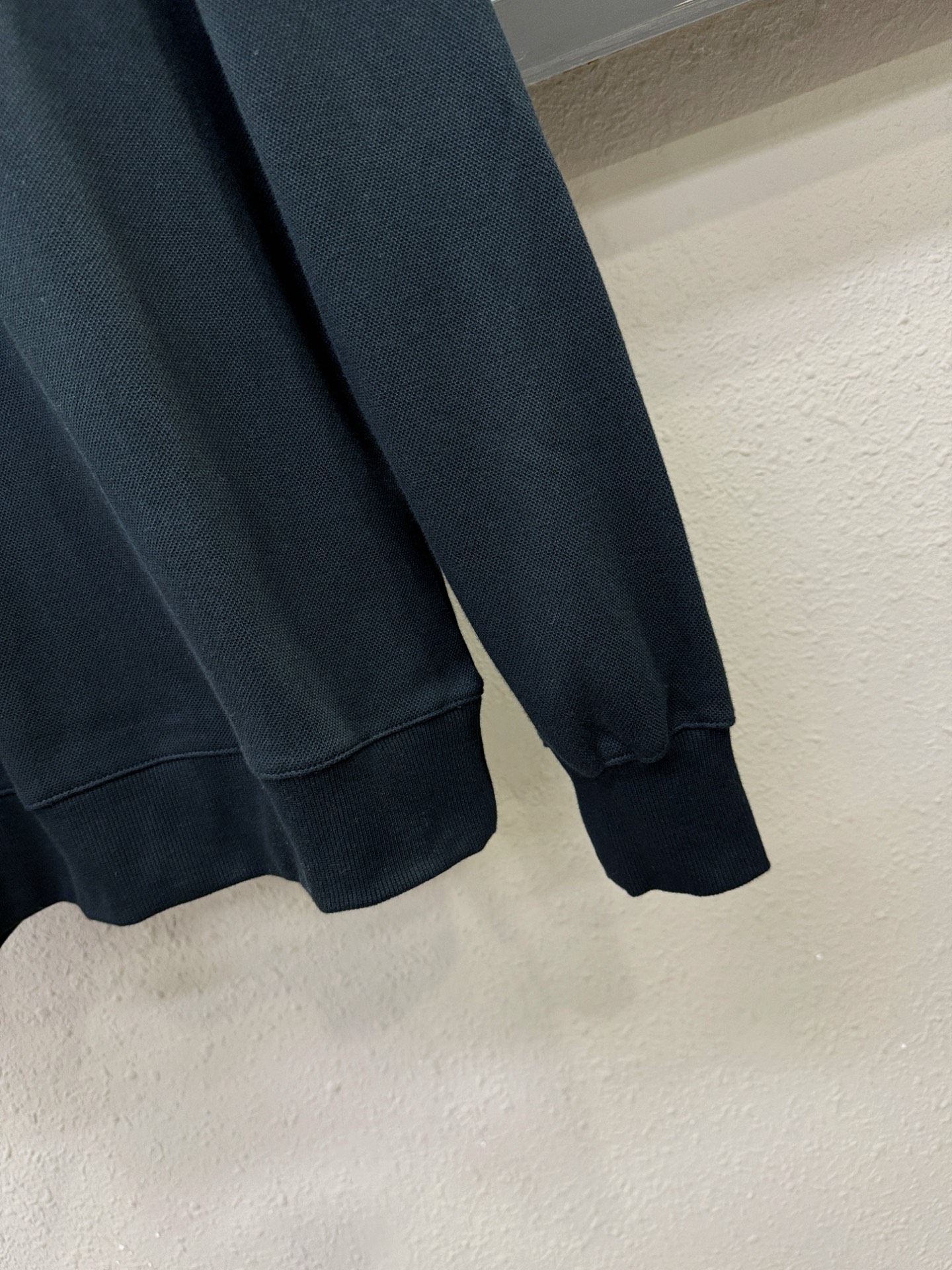 Loro Piana诺悠翩雅 2025ss秋季新品 长袖卫衣，经典Logo设计，百搭款 官网同步发售 定