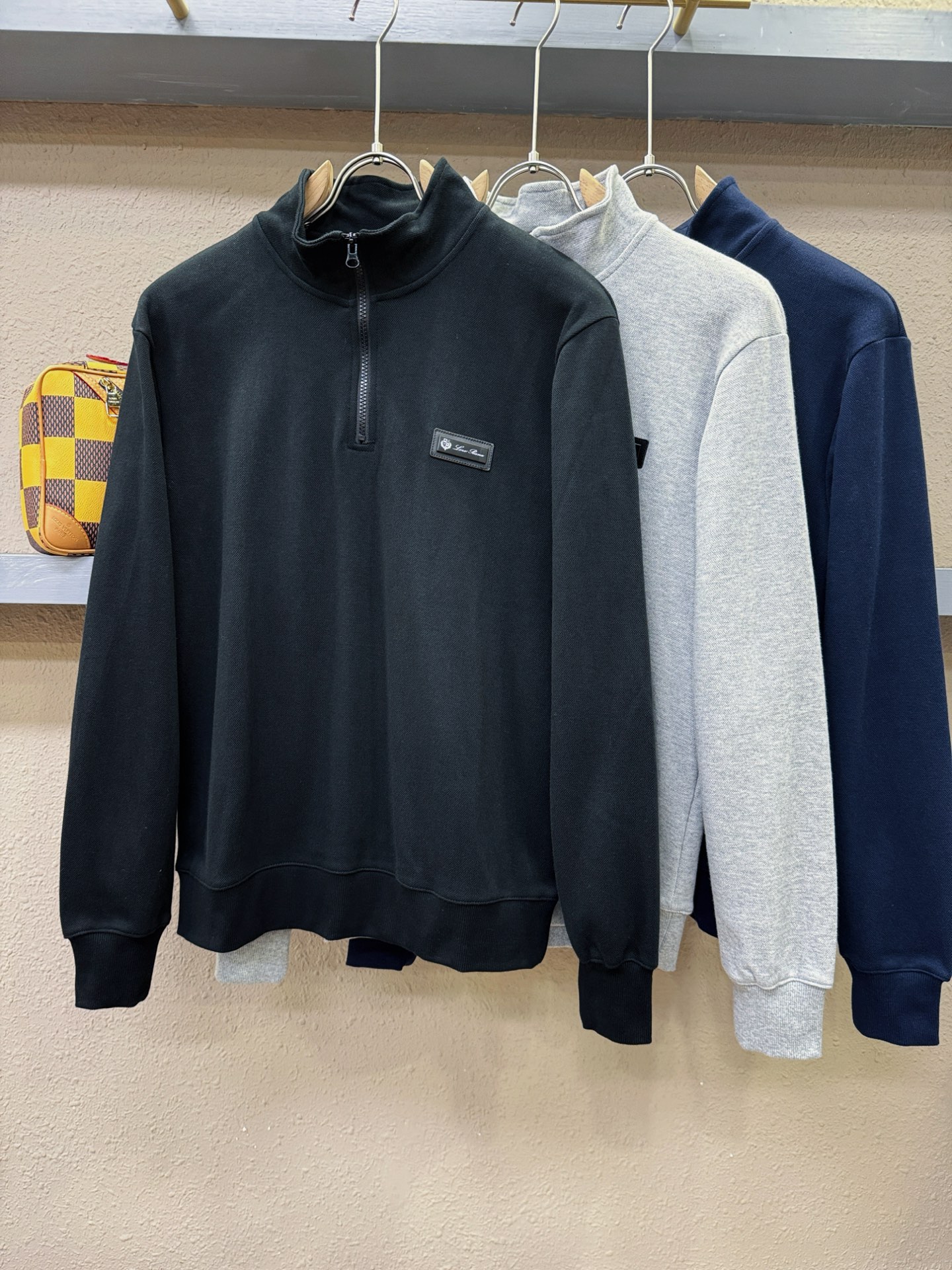 Loro Piana诺悠翩雅 2025ss秋季新品 长袖卫衣，经典Logo设计，百搭款 官网同步发售 定