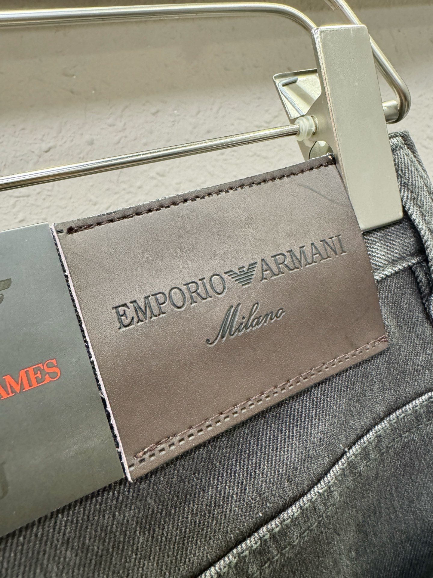 Armani 阿玛尼 2025专柜新品，原版牛仔裤 原版重工打造，品牌经典LOGO设计，三标齐全！原版五