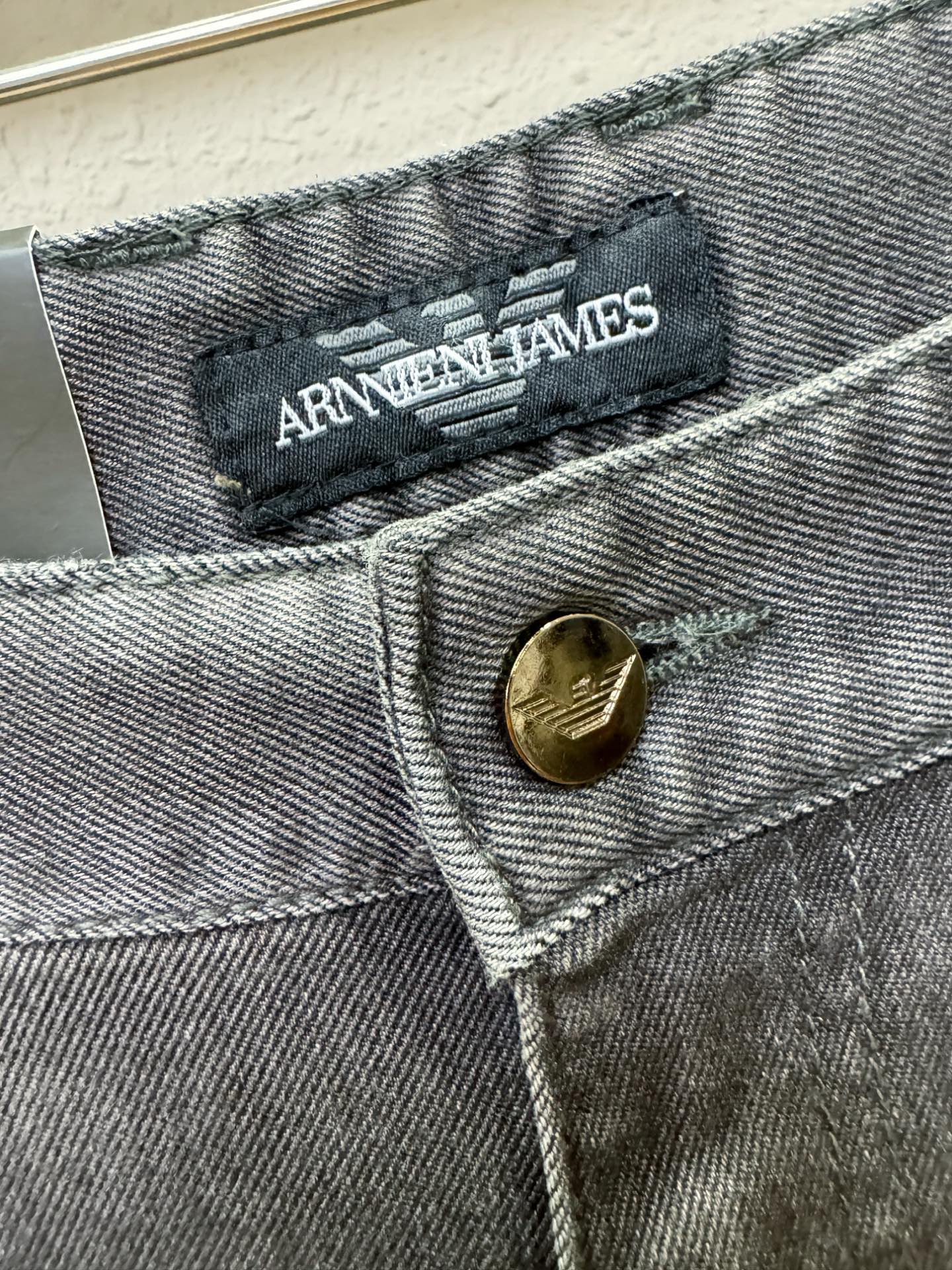 Armani 阿玛尼 2025专柜新品，原版牛仔裤 原版重工打造，品牌经典LOGO设计，三标齐全！原版五