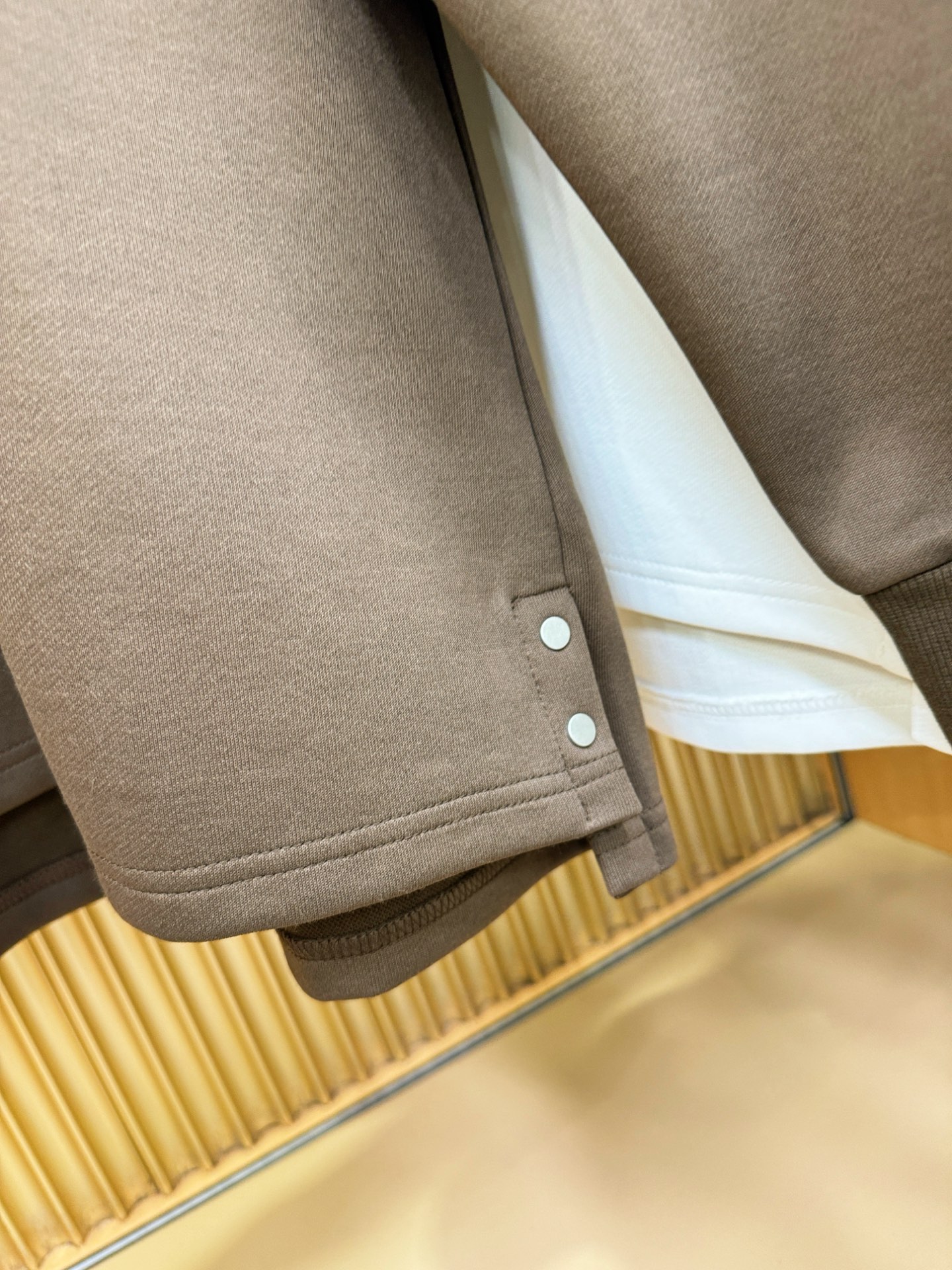 BC布鲁提 2025ss秋冬新品 长袖T恤，经典Logo设计，百搭款 官网同步发售 定制面料，柔软细腻 