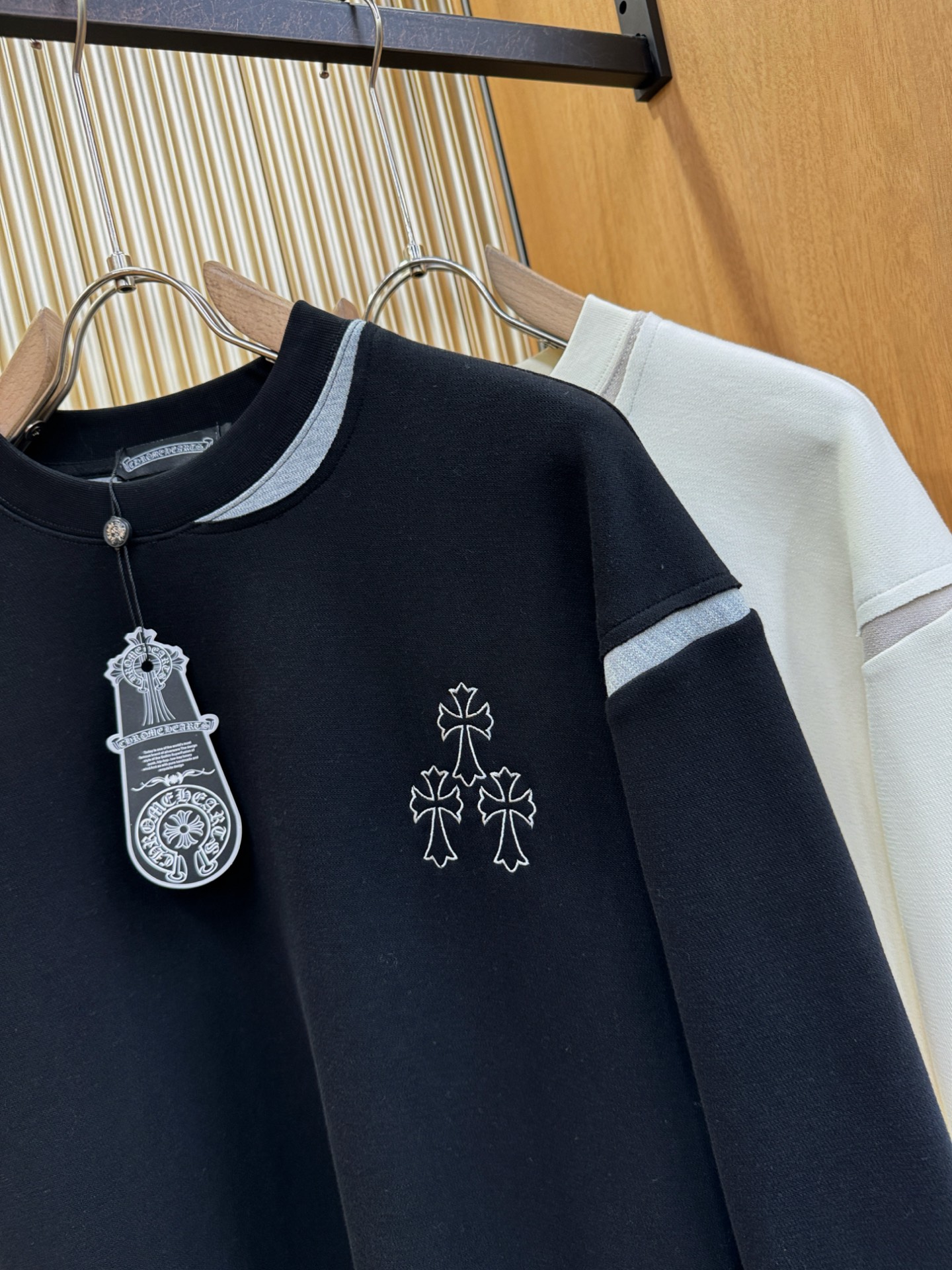 CHROME HEARTS 克罗心 2025ss秋冬新品 长袖上衣，经典Logo设计，百搭款 官网同步发