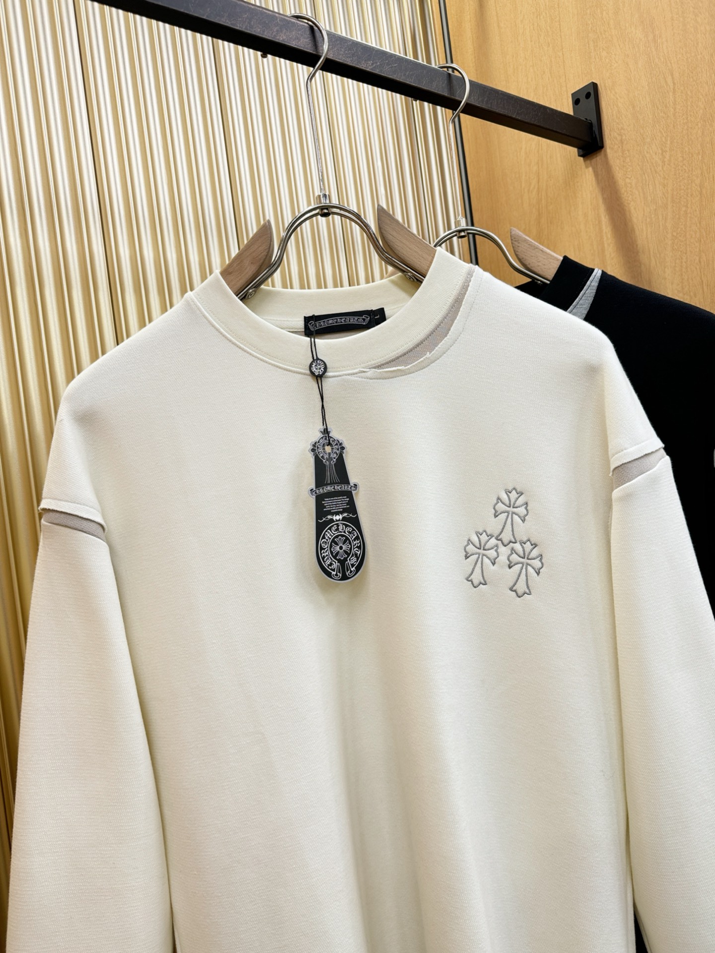 CHROME HEARTS 克罗心 2025ss秋冬新品 长袖上衣，经典Logo设计，百搭款 官网同步发