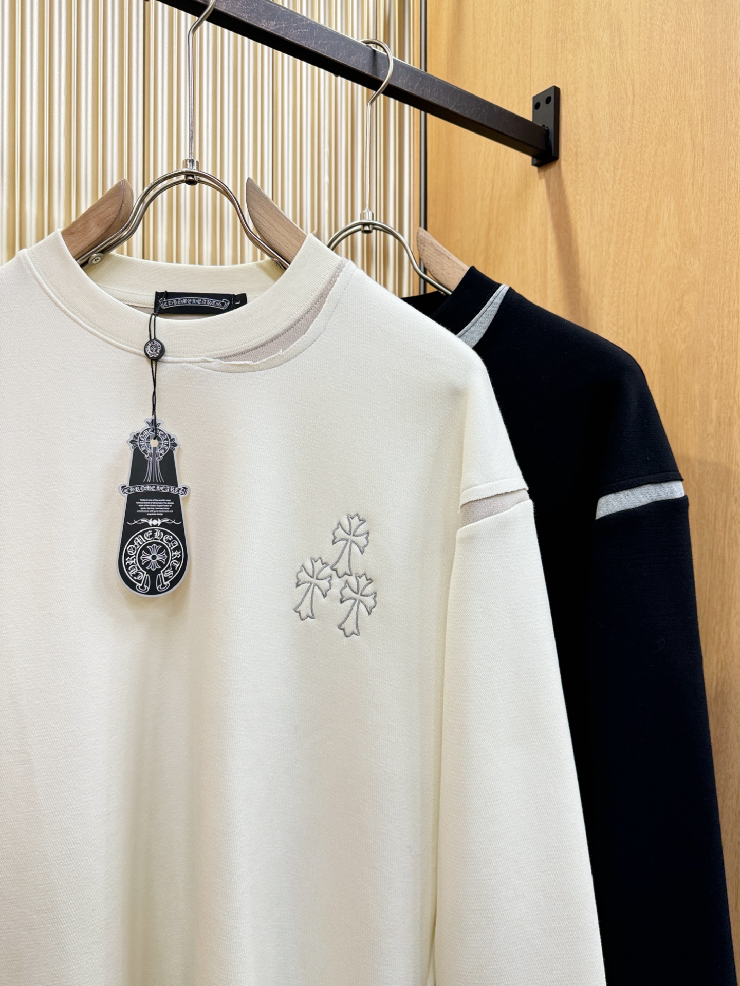 CHROME HEARTS 克罗心 2025ss秋冬新品 长袖上衣，经典Logo设计，百搭款 官网同步发