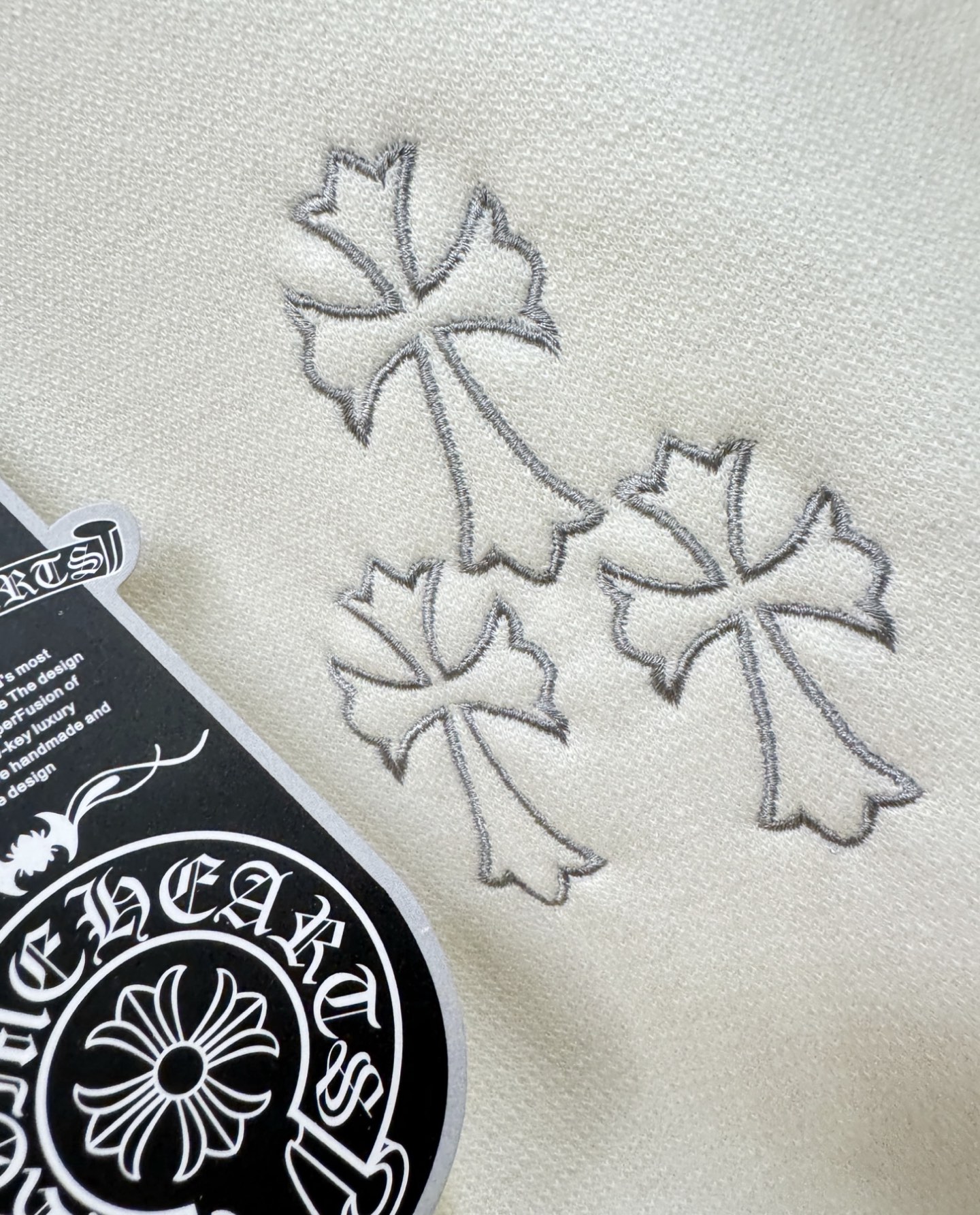 CHROME HEARTS 克罗心 2025ss秋冬新品 长袖上衣，经典Logo设计，百搭款 官网同步发