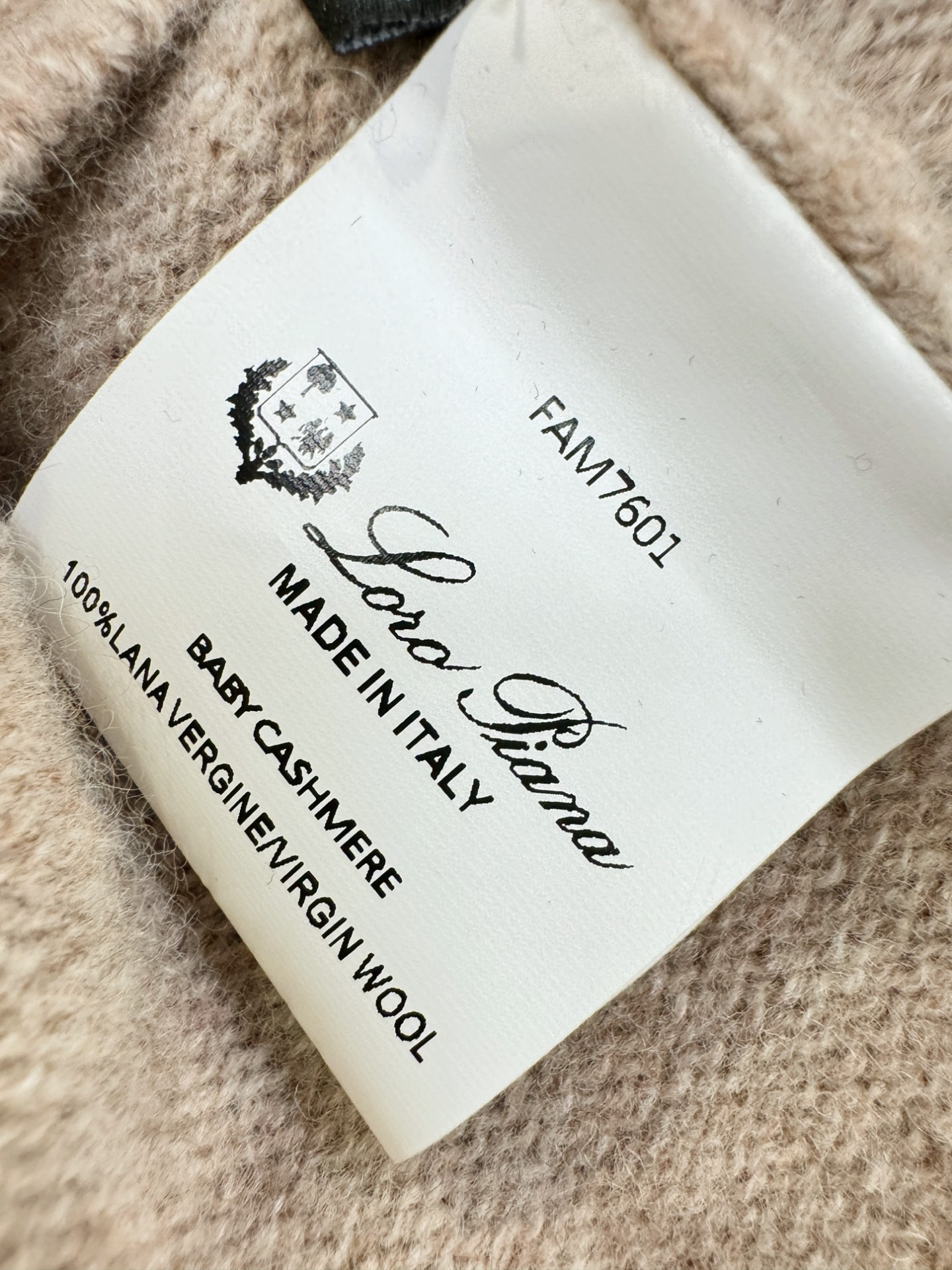 Loro Piana诺悠翩雅 新品爆款 2025秋冬新品拉链羊毛毛衣 澳洲美利奴羊毛，胸前品牌Golo经