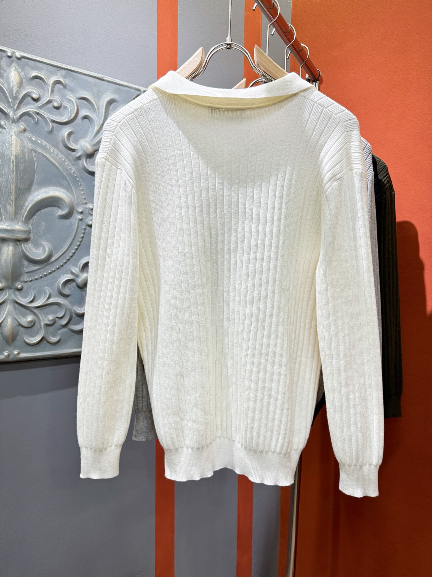 Loro Piana诺悠翩雅 新款毛衣，胸前logo设计！贸易公司渠道稀出，同步官网发售！秋冬系列经典设