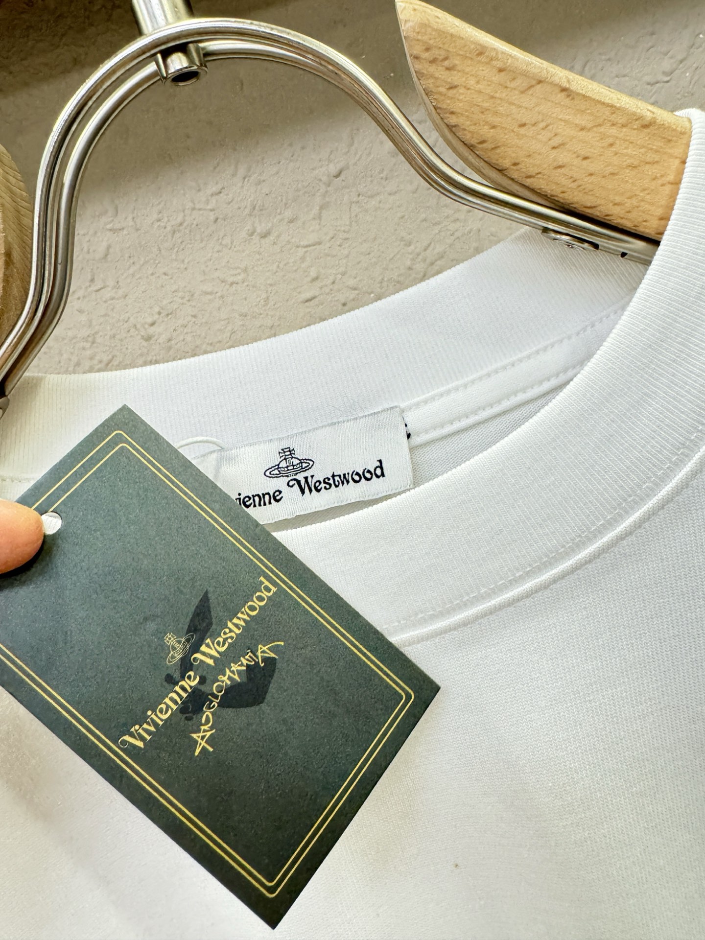 西太后 2025ss秋冬新品 长袖T恤，经典Logo设计，百搭款 官网同步发售 定制面料，柔软细腻 舒适