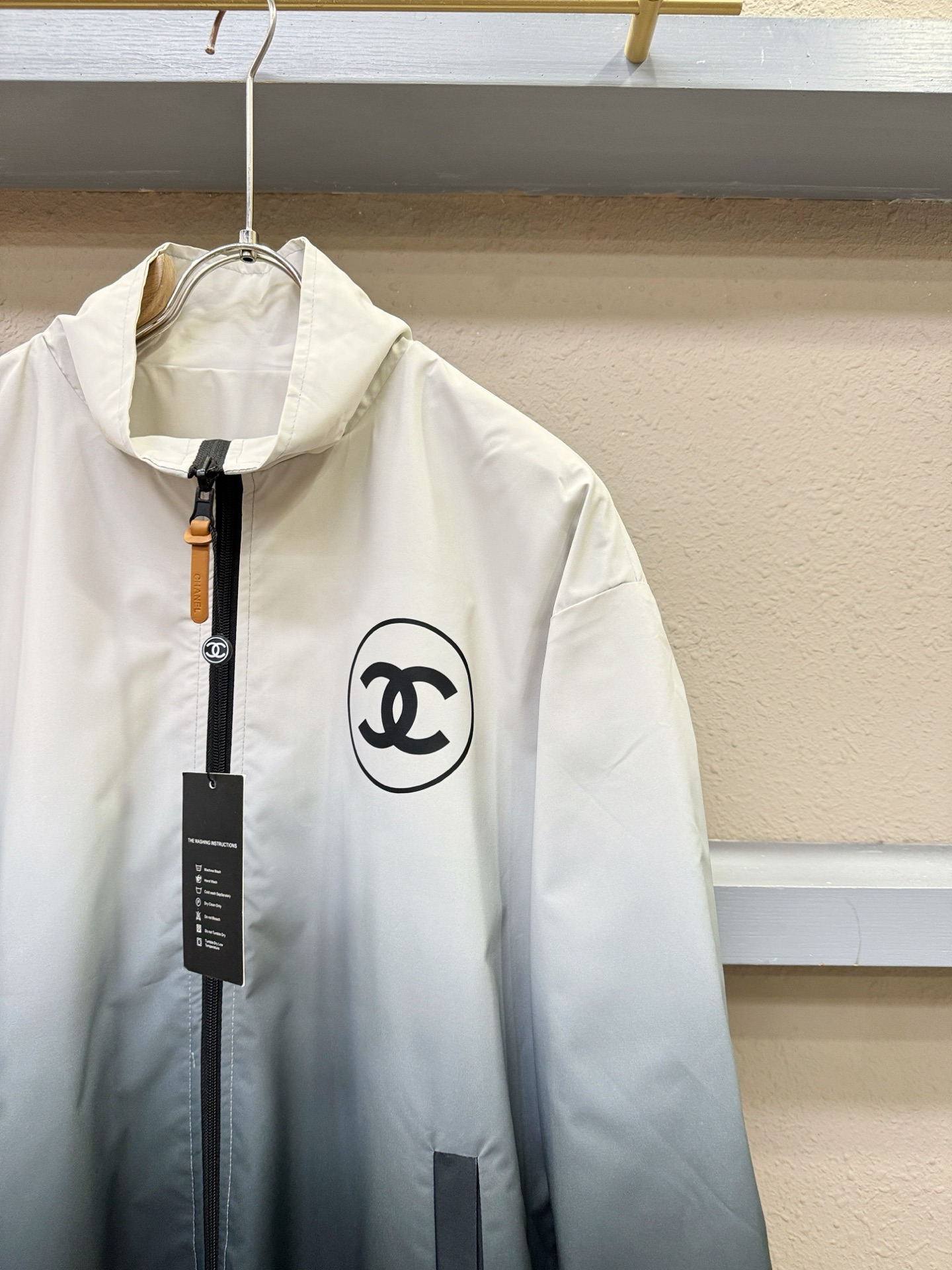 CHANEL香奈儿 双面可穿 2025秋冬新款夹克外套，原单狠货 意大利进口面料时尚夹克外套。欧洲专柜同