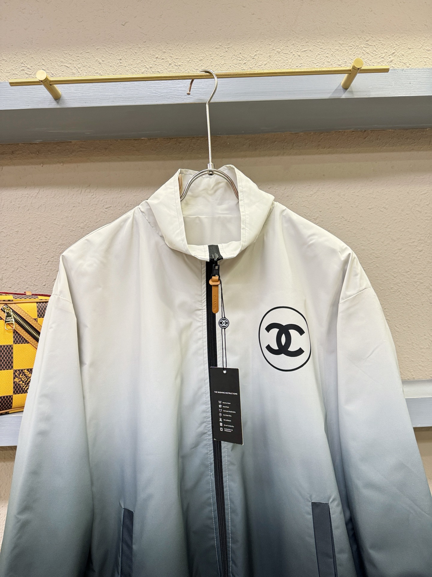 CHANEL香奈儿 双面可穿 2025秋冬新款夹克外套，原单狠货 意大利进口面料时尚夹克外套。欧洲专柜同