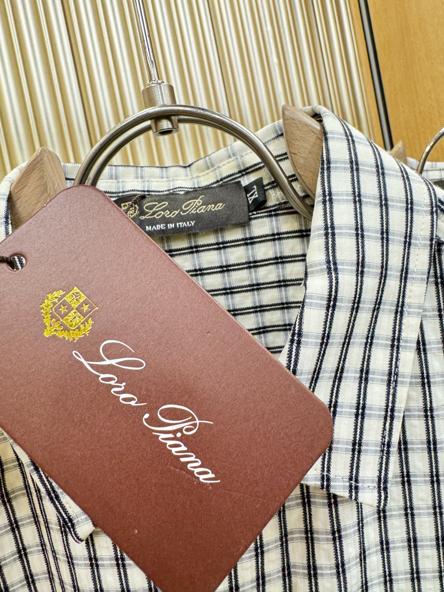 Loro Piana诺悠翩雅 2025新款衬衫，贸易公司渠道稀出，领先官网发售！经典休闲衬衫搭配独特的设