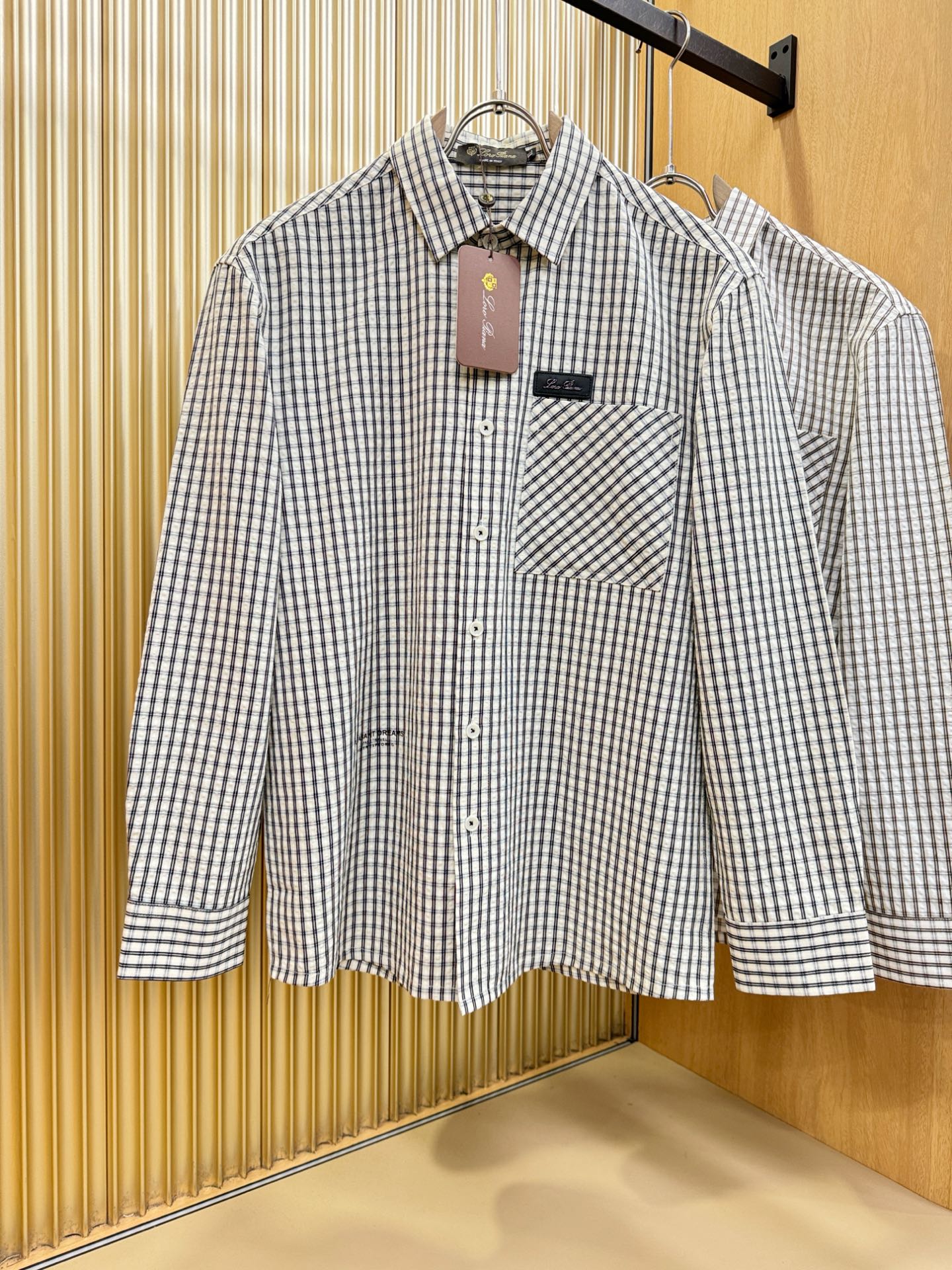 Loro Piana诺悠翩雅 2025新款衬衫，贸易公司渠道稀出，领先官网发售！经典休闲衬衫搭配独特的设