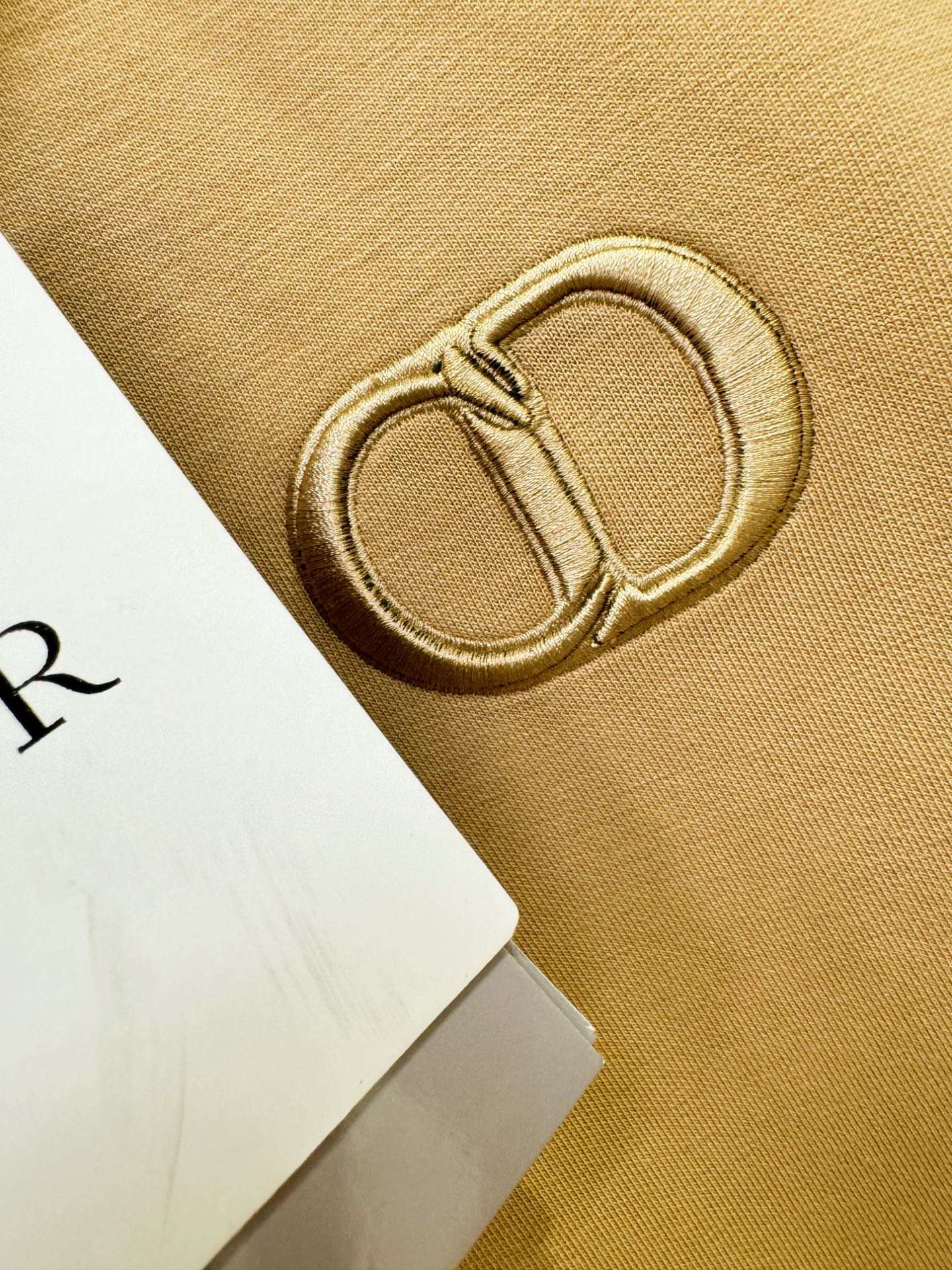 Dior迪奥 秋季新品 长袖卫衣，经典Logo设计，百搭款 官网同步发售 定制面料，柔软细腻，亲肤感极高