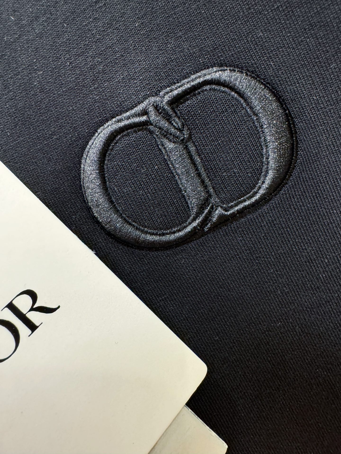 Dior迪奥 秋季新品 长袖卫衣，经典Logo设计，百搭款 官网同步发售 定制面料，柔软细腻，亲肤感极高