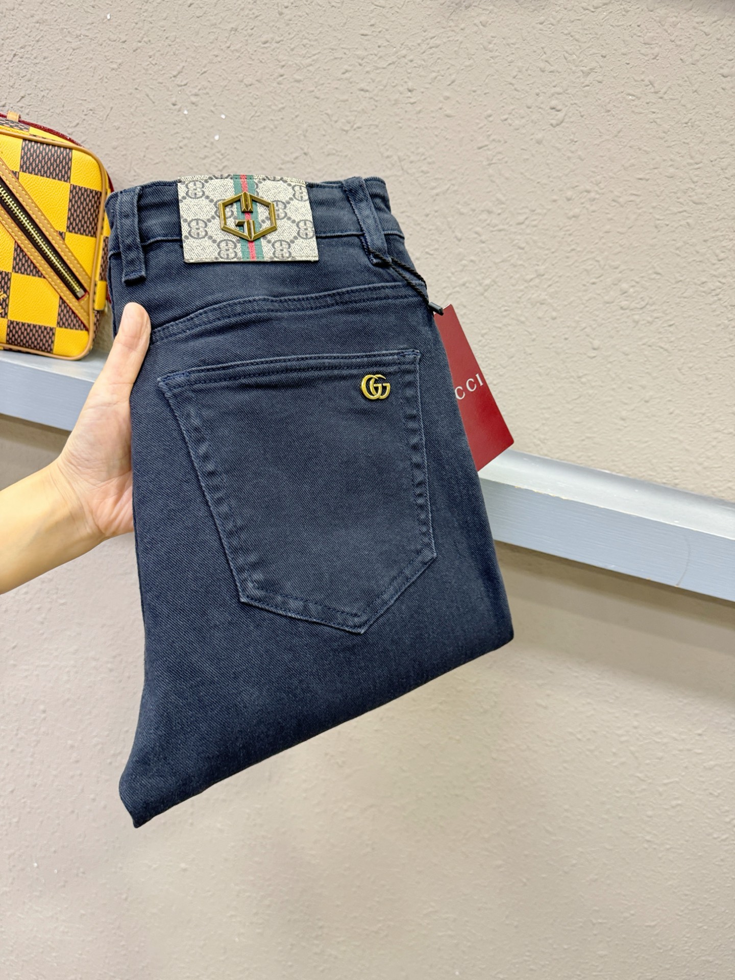 Gucci古奇 2025专柜新品，原版牛仔裤 原版重工打造，品牌经典LOGO设计，三标齐全！原版五金辅料