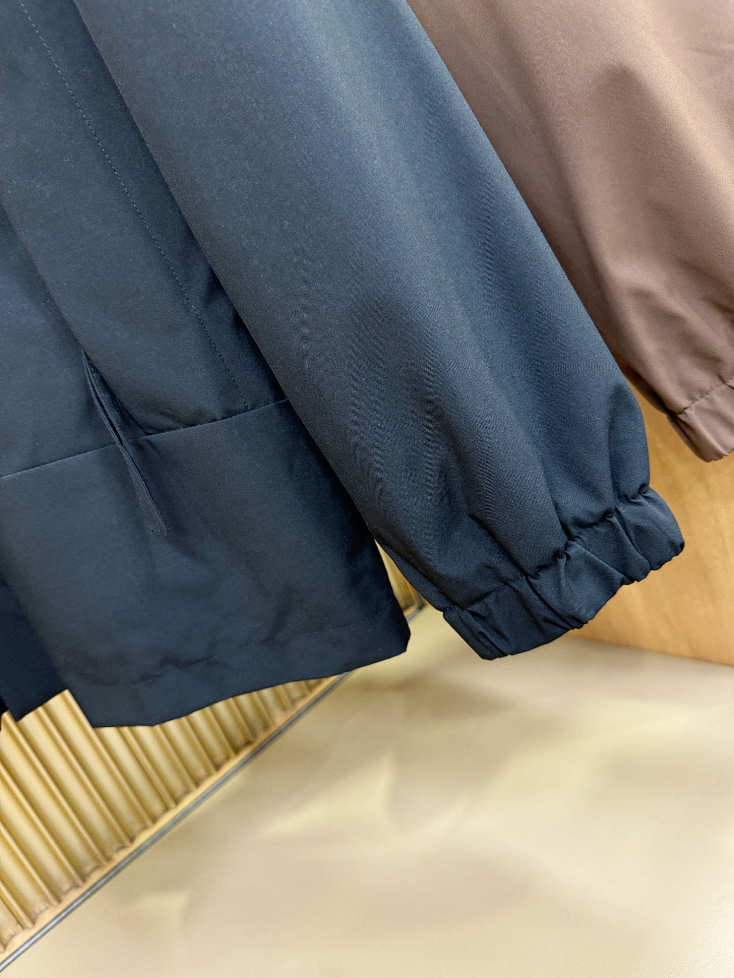 ARC‘TERYX/始祖鸟 2025秋冬新款夹克外套，原单狠货 意大利进口面料时尚夹克外套。欧洲专柜同步
