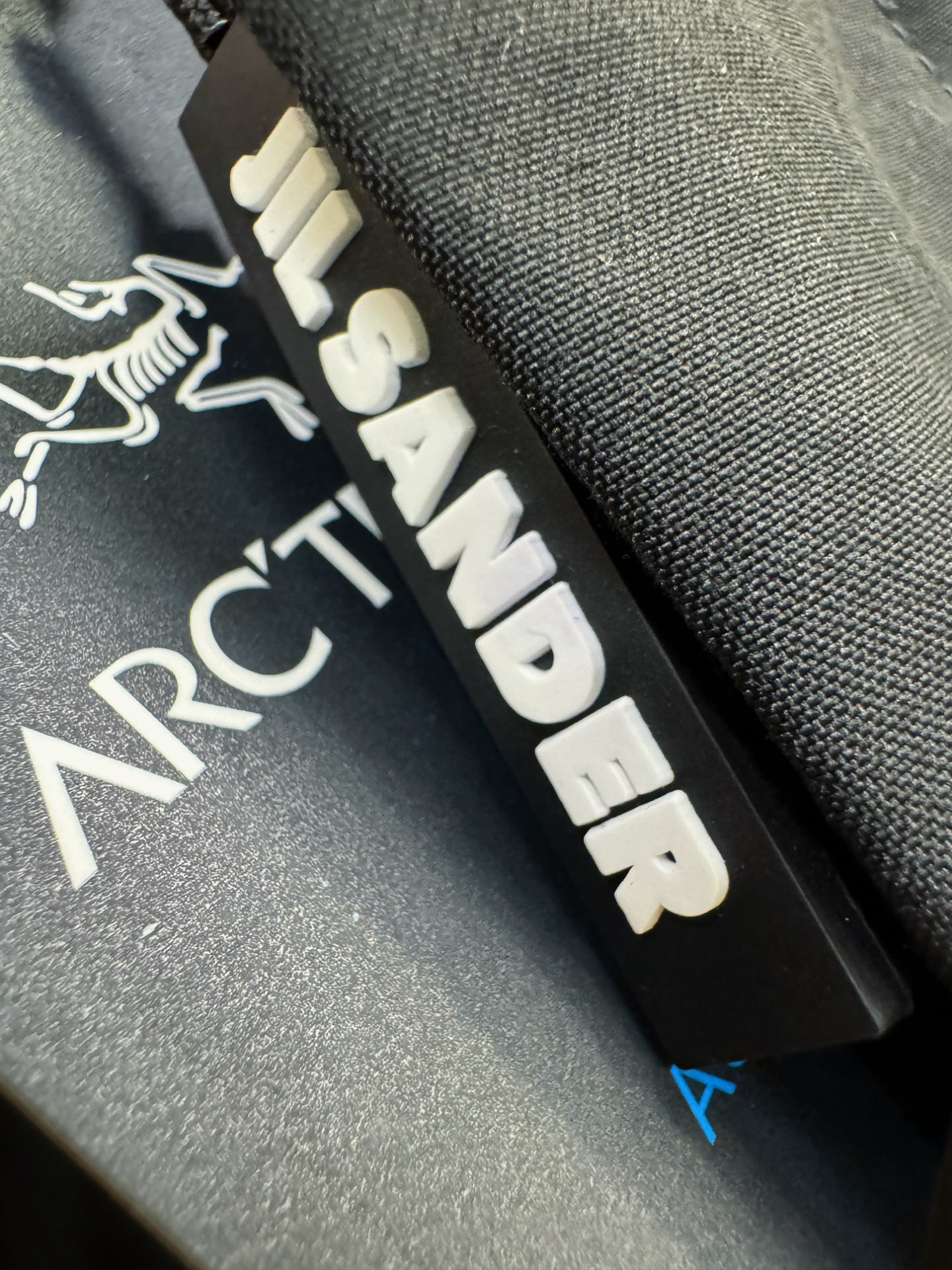 ARC‘TERYX/始祖鸟 2025秋冬新款夹克外套，原单狠货 意大利进口面料时尚夹克外套。欧洲专柜同步