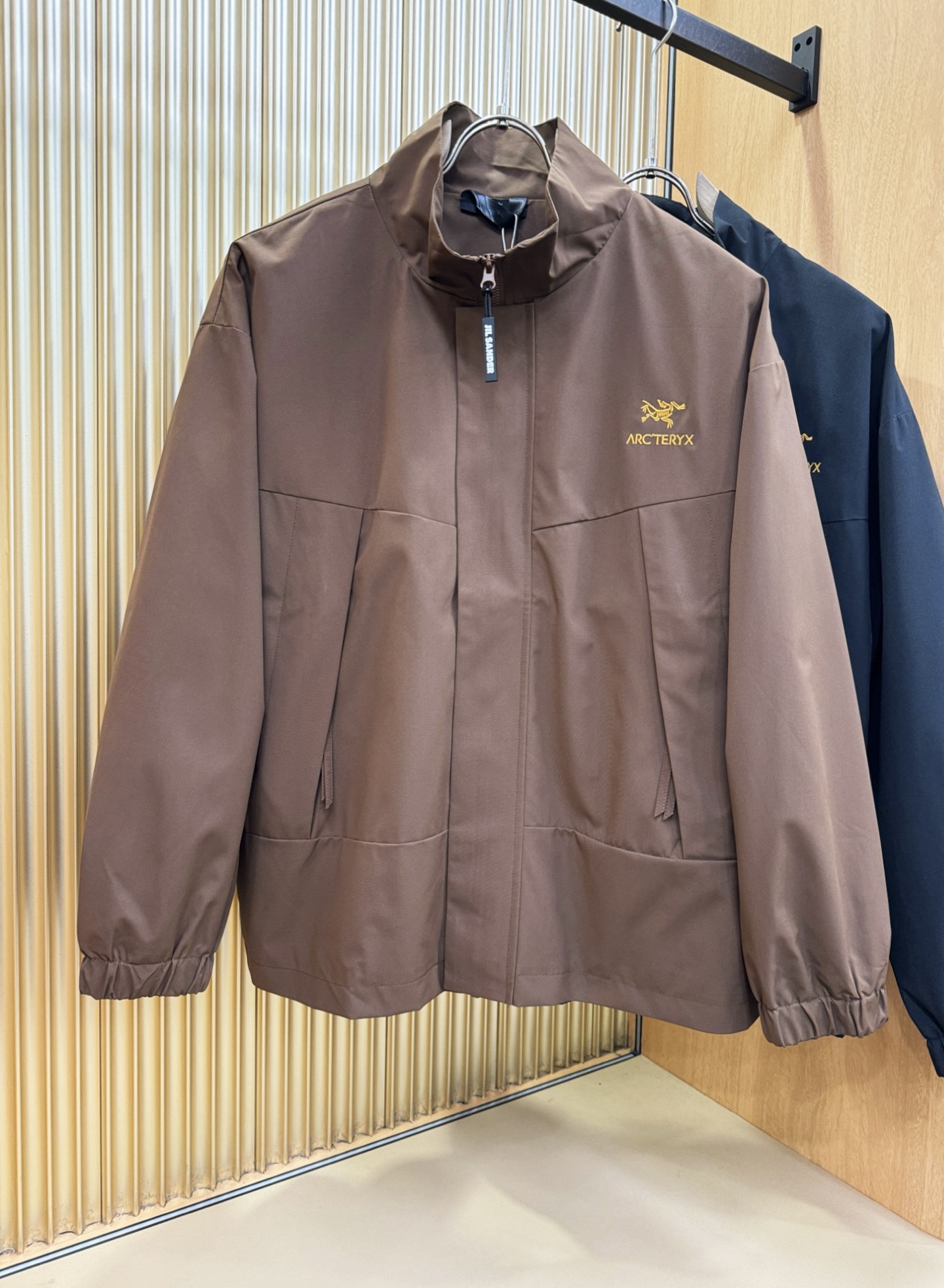 ARC‘TERYX/始祖鸟 2025秋冬新款夹克外套，原单狠货 意大利进口面料时尚夹克外套。欧洲专柜同步