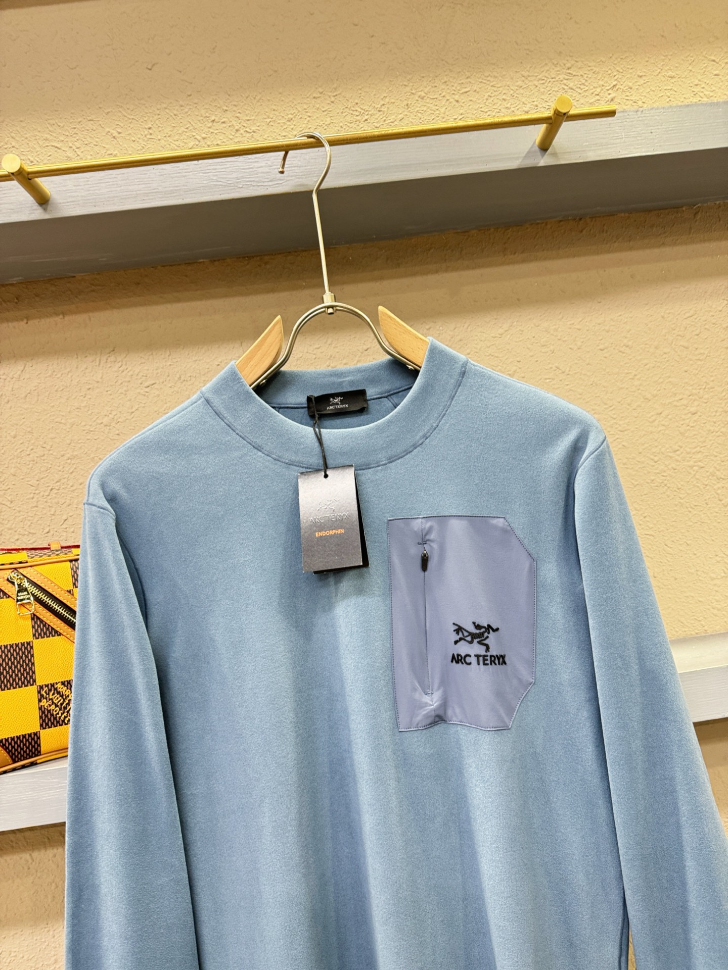 ARC‘TERYX/始祖鸟 2025ss秋冬新品 长袖T恤，经典Logo设计，百搭款 官网同步发售 定制