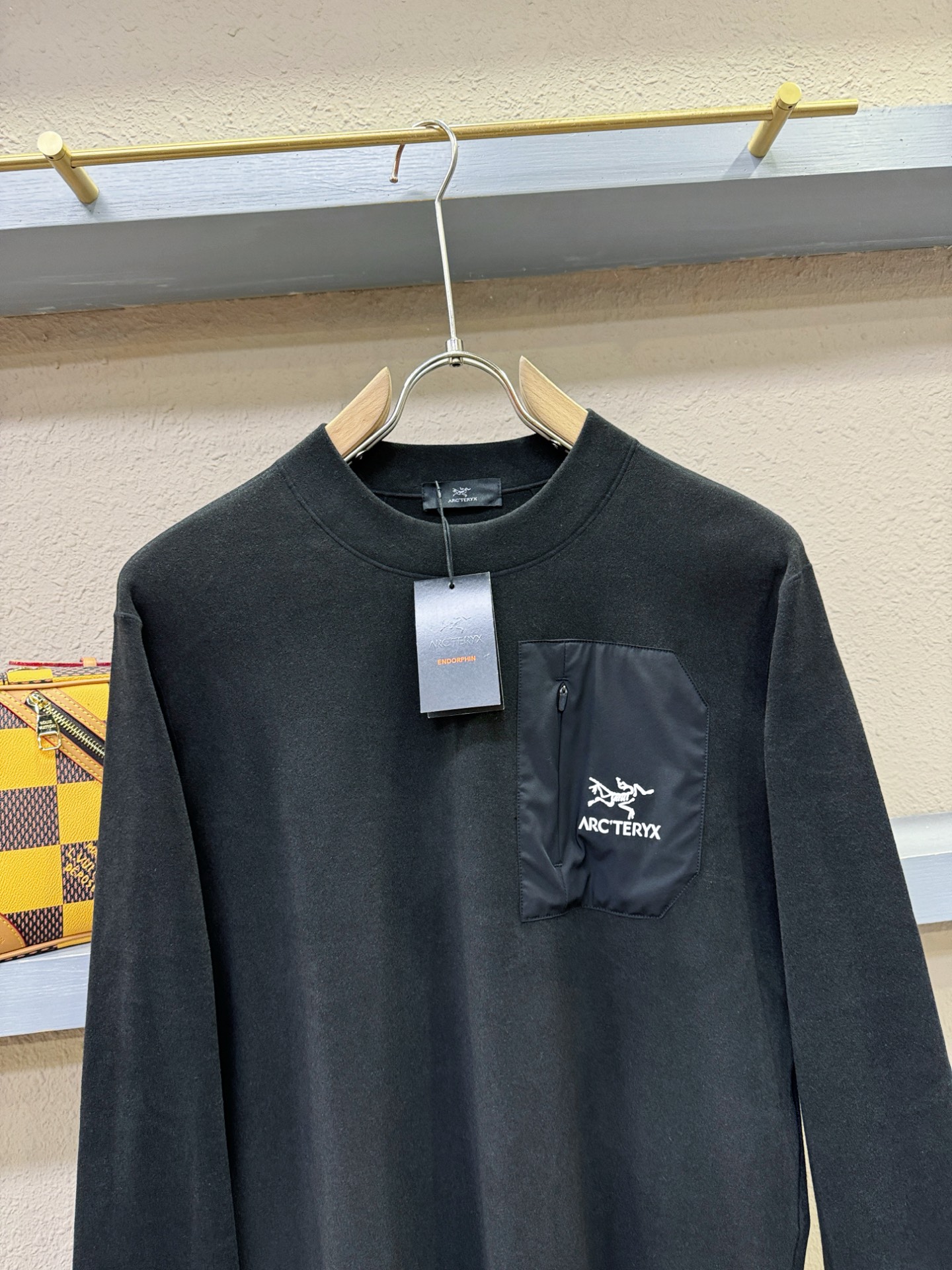 ARC‘TERYX/始祖鸟 2025ss秋冬新品 长袖T恤，经典Logo设计，百搭款 官网同步发售 定制