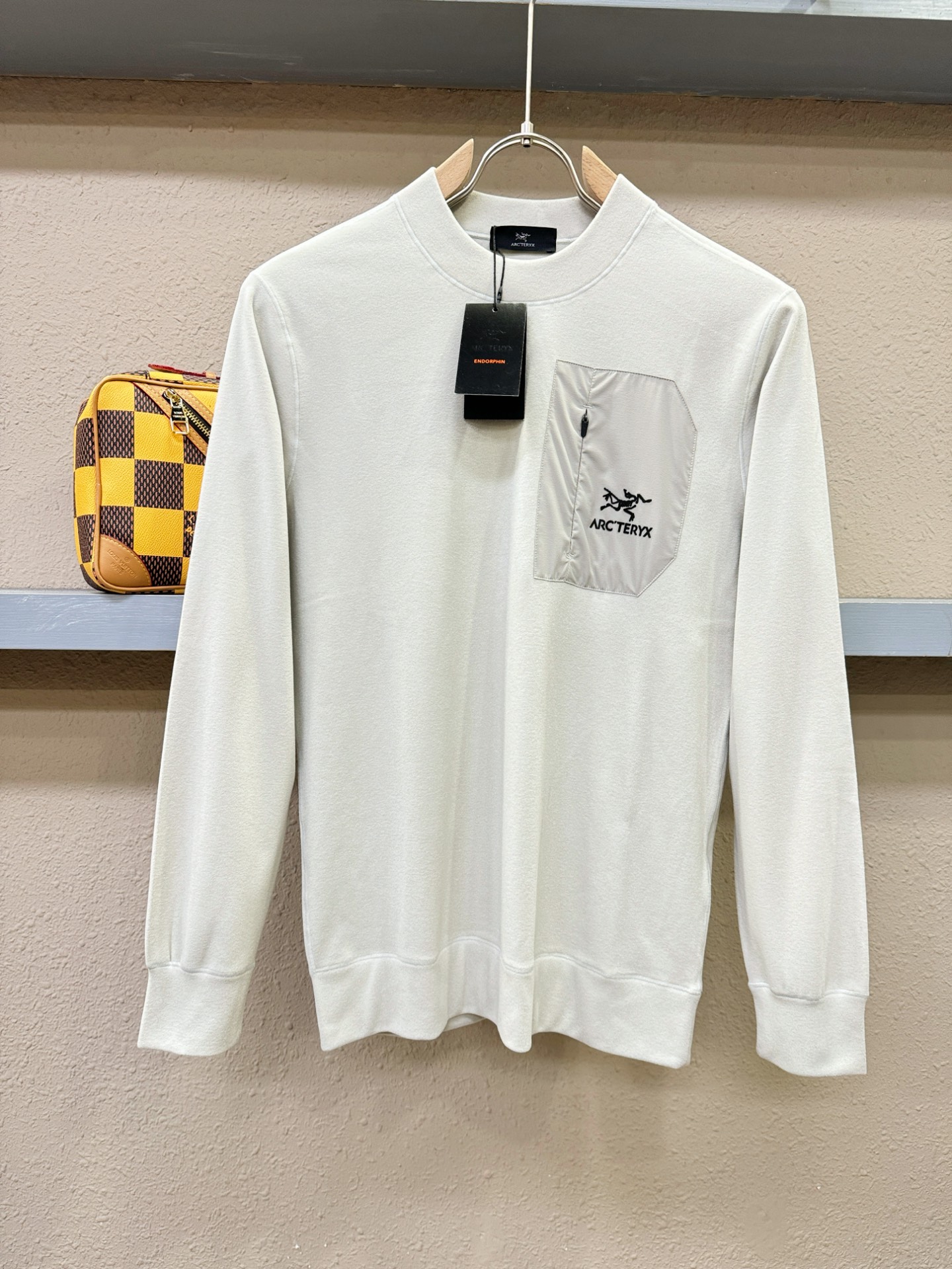 ARC‘TERYX/始祖鸟 2025ss秋冬新品 长袖T恤，经典Logo设计，百搭款 官网同步发售 定制