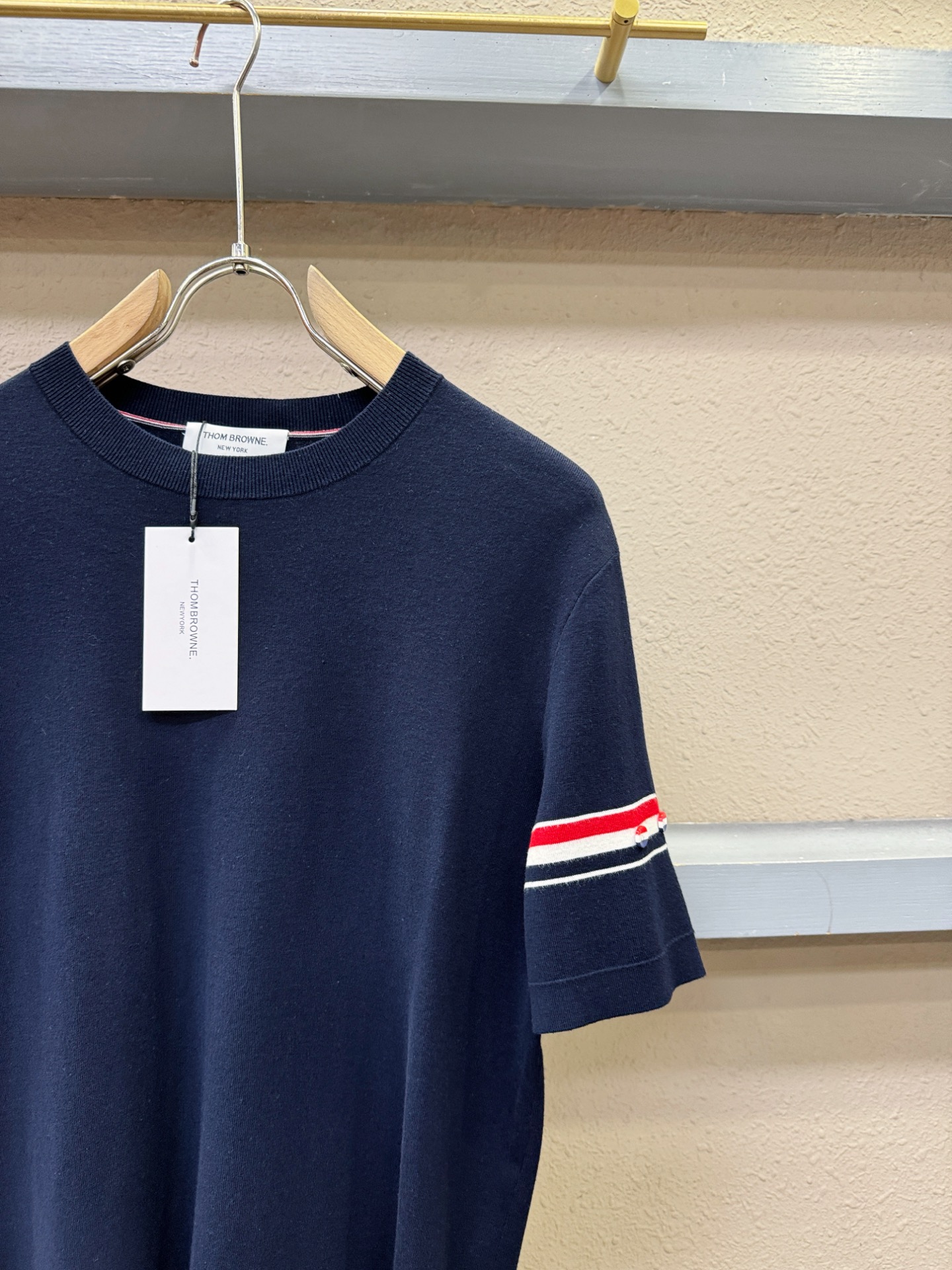 TB顶级品质 2025秋冬新品短袖羊毛衫！打底短袖羊毛衫，桑蚕丝+绵羊毛面料，手感柔软。顶级进口私货，时