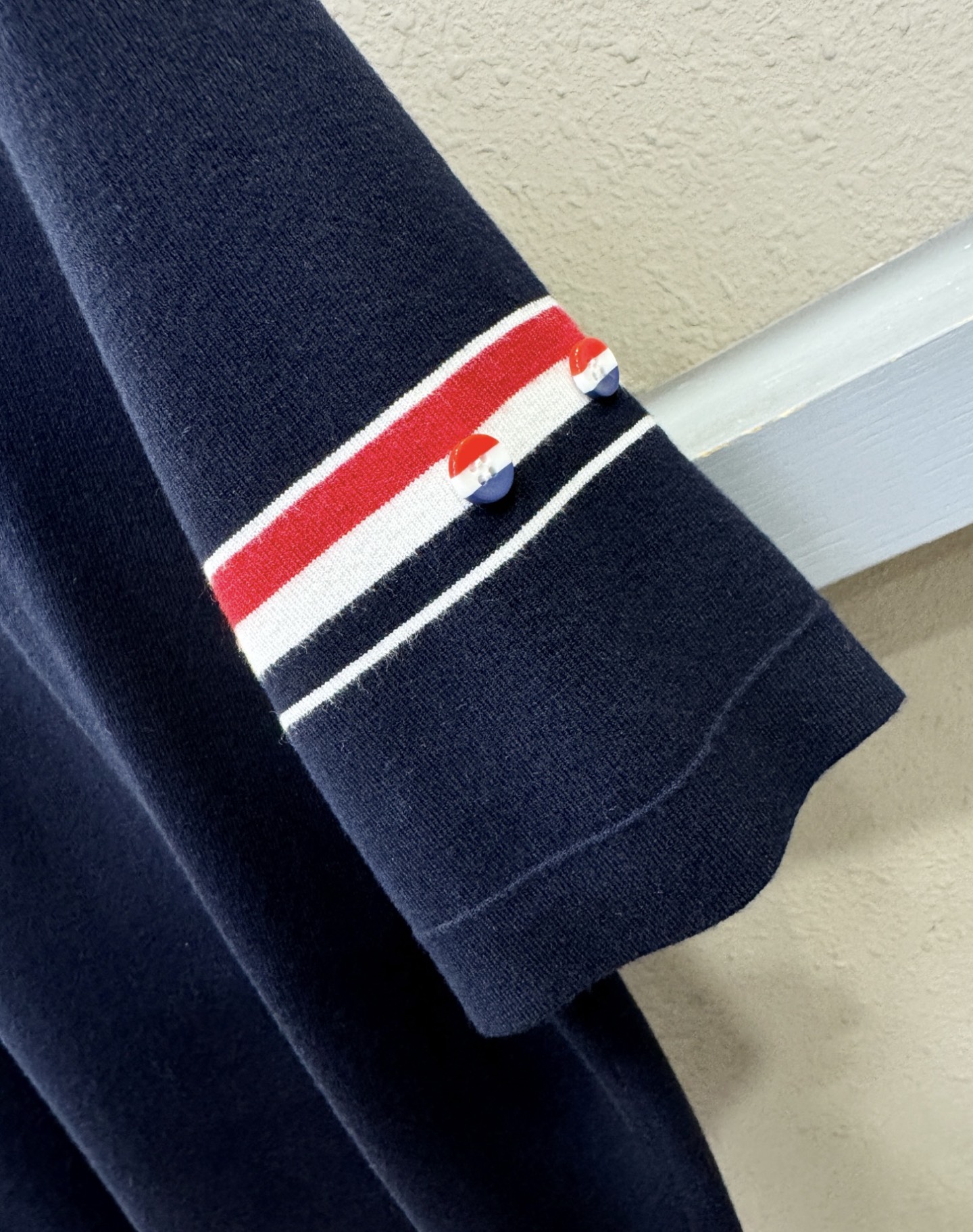 TB顶级品质 2025秋冬新品短袖羊毛衫！打底短袖羊毛衫，桑蚕丝+绵羊毛面料，手感柔软。顶级进口私货，时