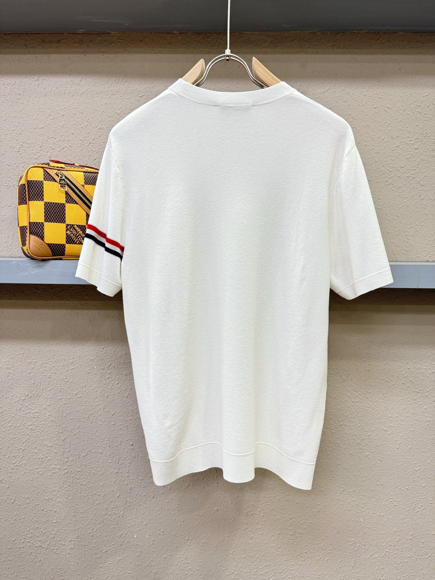 TB顶级品质 2025秋冬新品短袖羊毛衫！打底短袖羊毛衫，桑蚕丝+绵羊毛面料，手感柔软。顶级进口私货，时