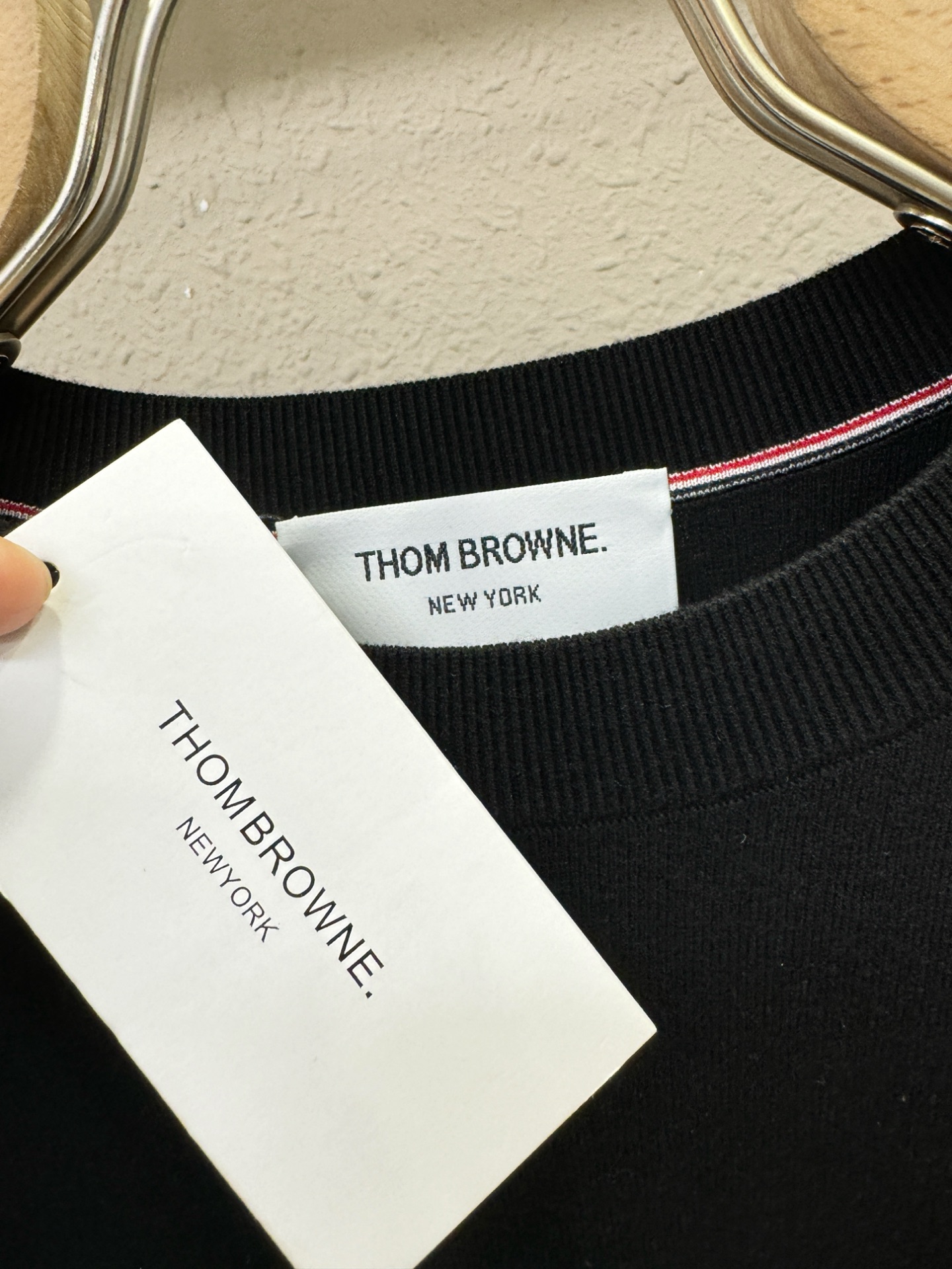 TB顶级品质 2025秋冬新品短袖羊毛衫！打底短袖羊毛衫，桑蚕丝+绵羊毛面料，手感柔软。顶级进口私货，时