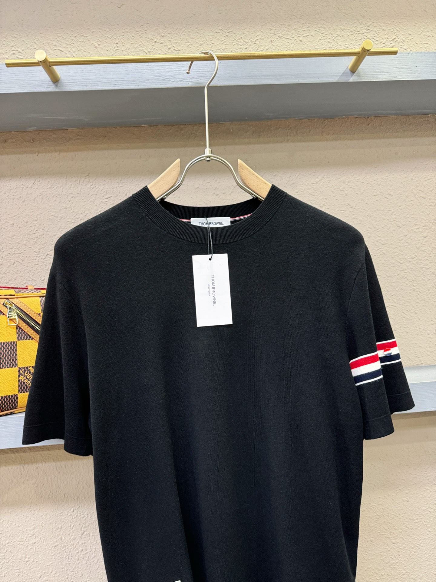 TB顶级品质 2025秋冬新品短袖羊毛衫！打底短袖羊毛衫，桑蚕丝+绵羊毛面料，手感柔软。顶级进口私货，时