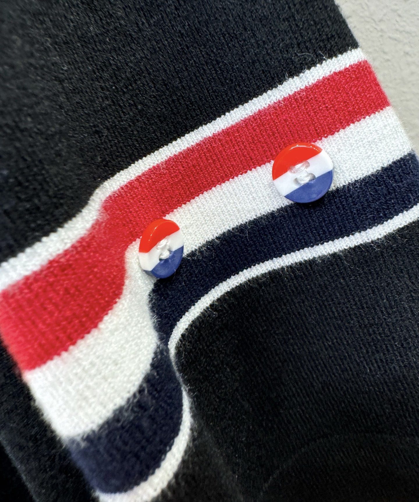 TB顶级品质 2025秋冬新品短袖羊毛衫！打底短袖羊毛衫，桑蚕丝+绵羊毛面料，手感柔软。顶级进口私货，时