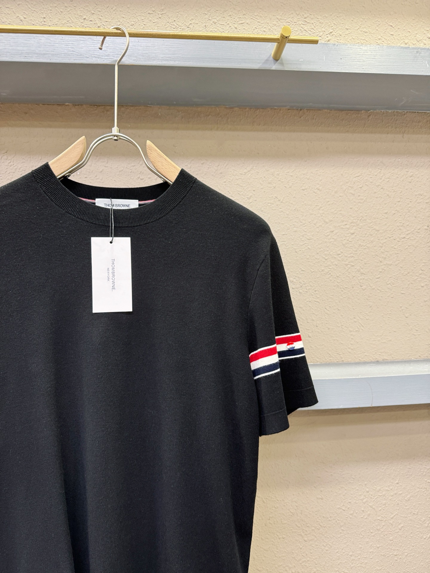 TB顶级品质 2025秋冬新品短袖羊毛衫！打底短袖羊毛衫，桑蚕丝+绵羊毛面料，手感柔软。顶级进口私货，时