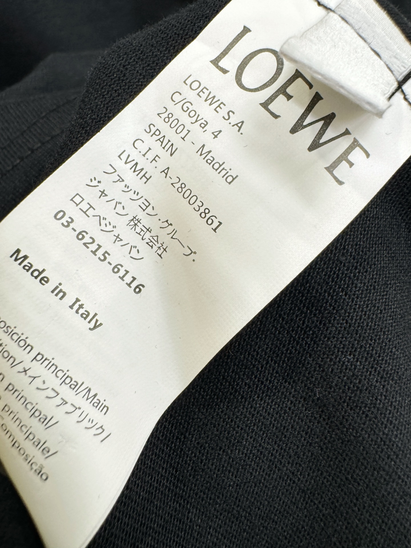 LOEWE罗意威 2025ss秋冬新品 长袖T恤，经典Logo设计，百搭款 官网同步发售 定制面料，柔软