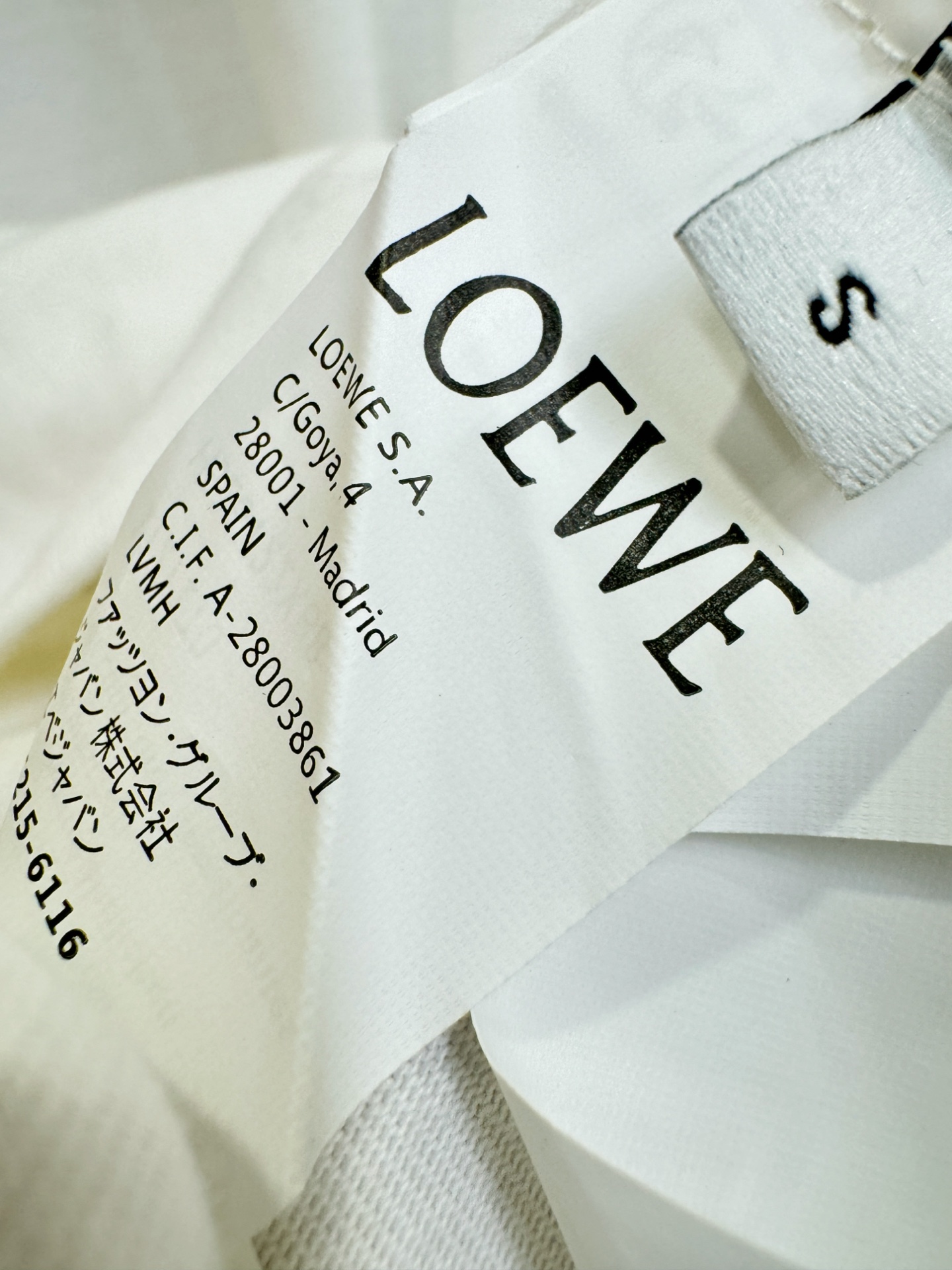 LOEWE罗意威 2025ss秋冬新品 长袖T恤，经典Logo设计，百搭款 官网同步发售 定制面料，柔软